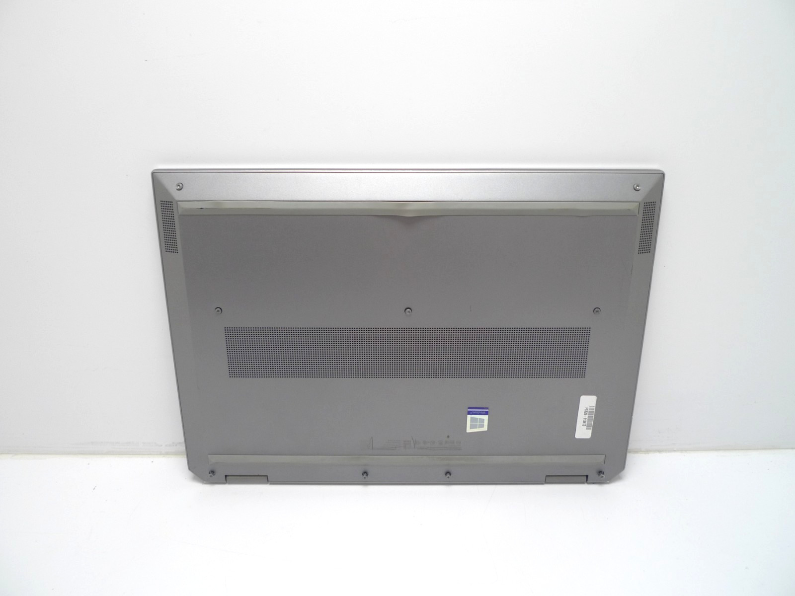 HP ZBook Studio G5, Xeon E-2176M, No RAM/OS/Battery/Trackpad, As-Is, No Returns
