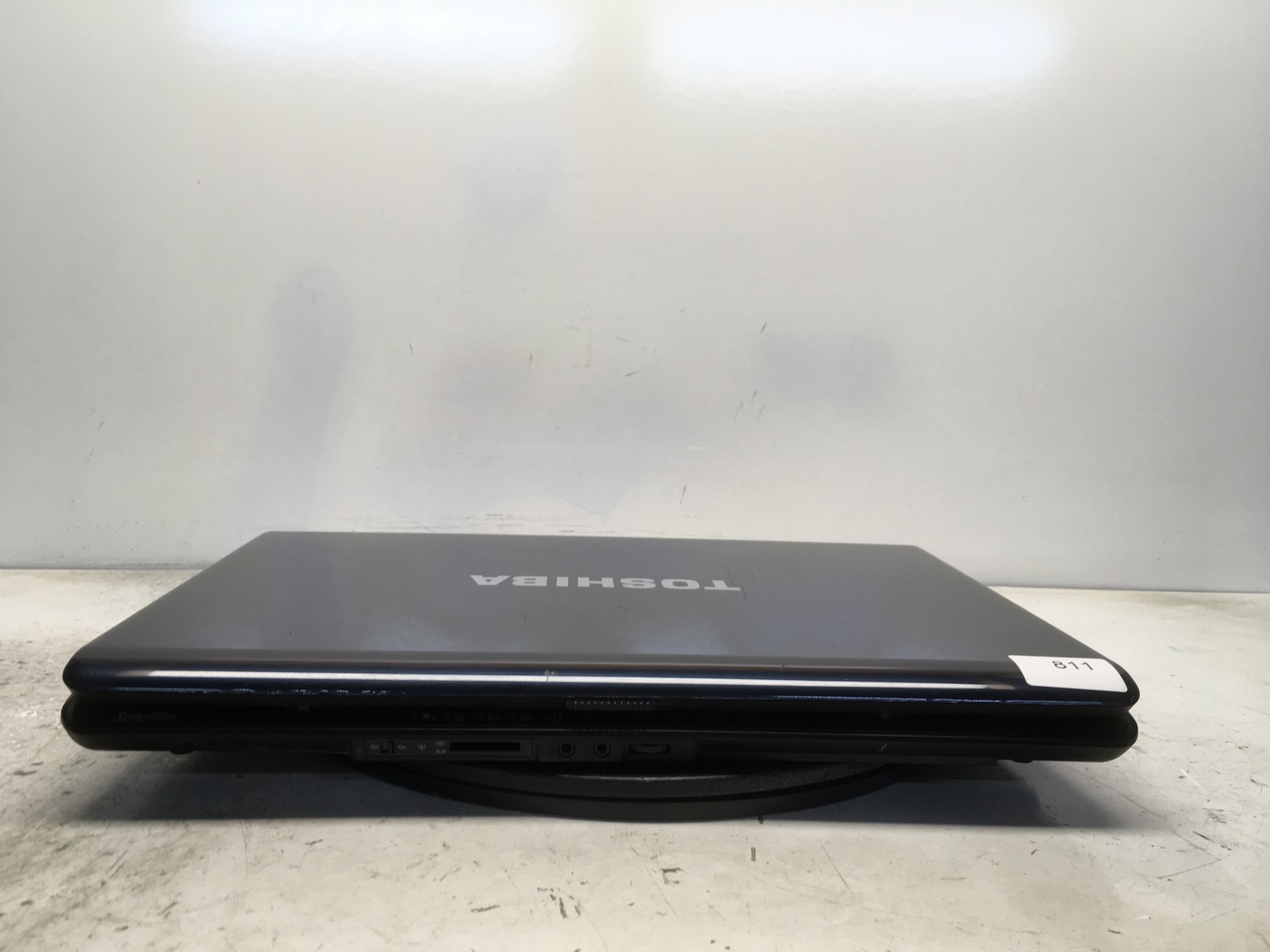 Toshiba Satellite L355-S7817 Intel Pentium T2390 1.86GHz 3 GB NO HDD No Batt