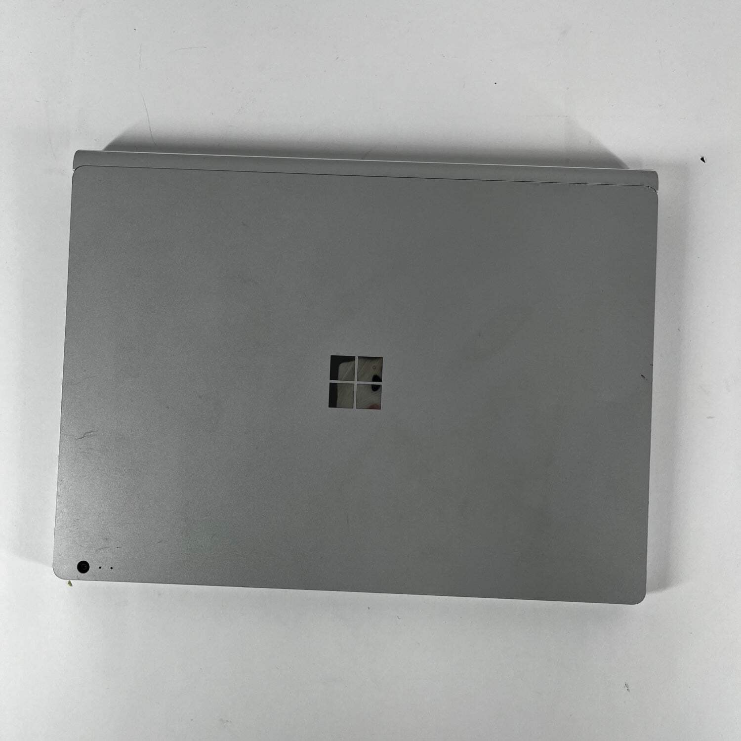 Microsoft Surface Book 2 13.5″ i7-8650U 2.11GHz 16GB RAM 1TB SSD