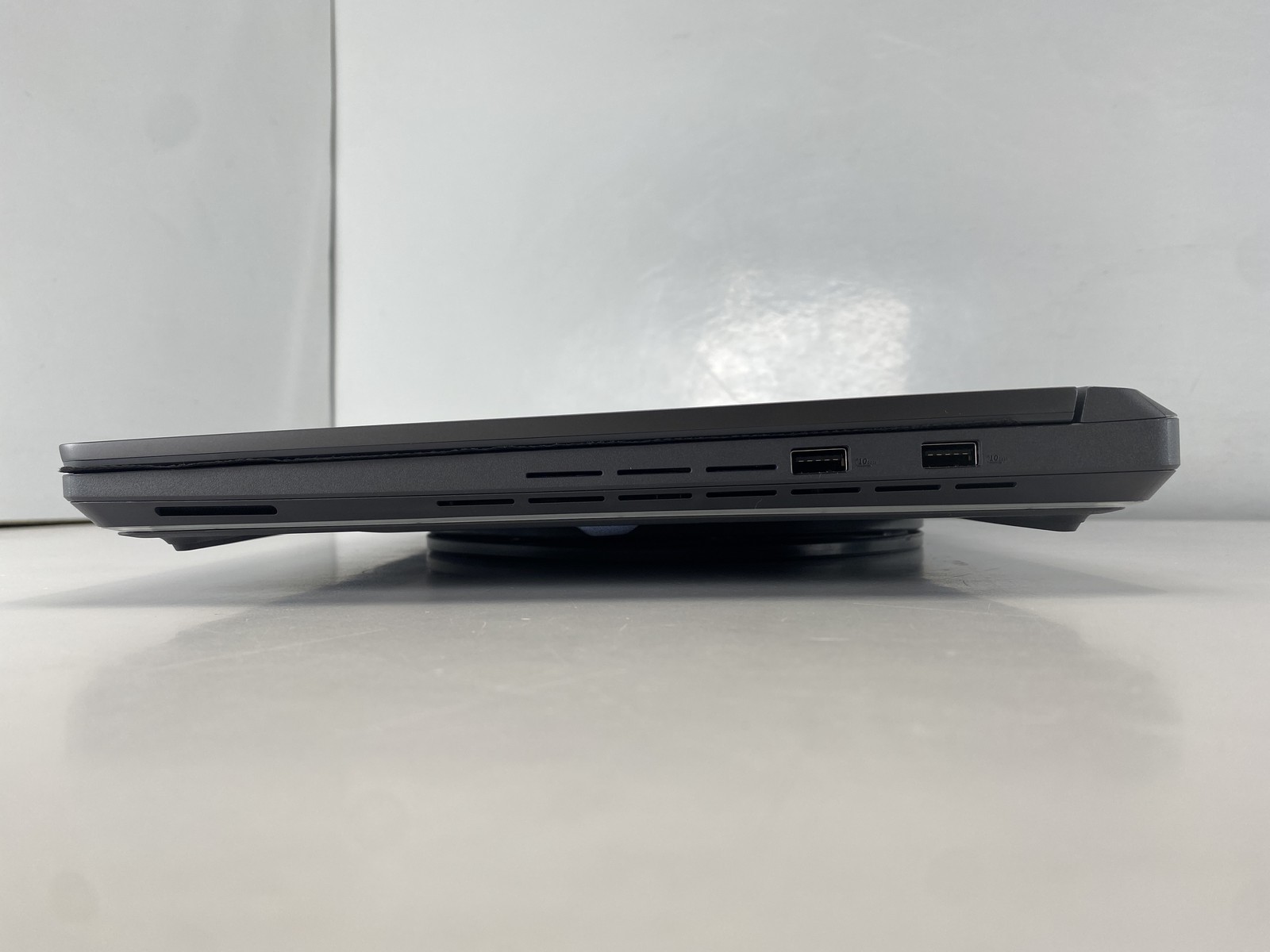 Asus Laptop ROG Strix G16 G615JMR 16″ Intel Core i7-14650HX 1TB RTX 5060