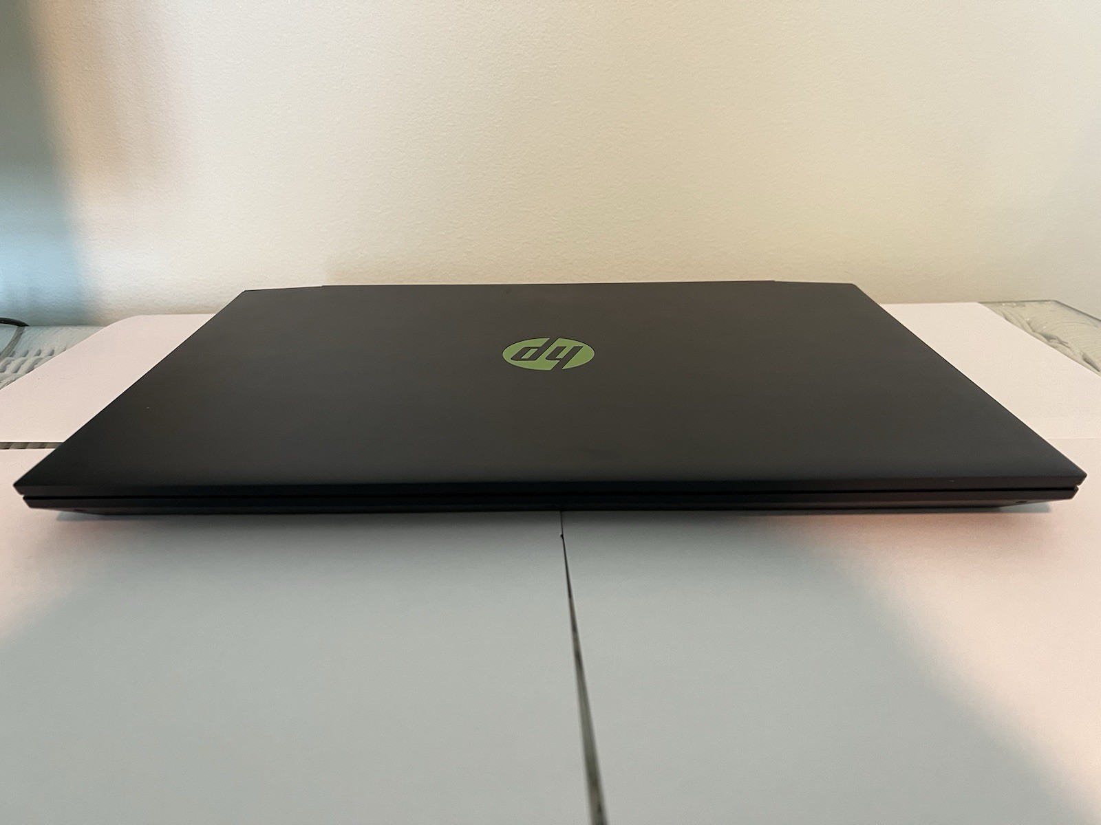 HP Pavilion Gaming Laptop 15-EC0013DX Ryzen 5 GTX 1050 16GB RAM 256GB + 1TB SSD