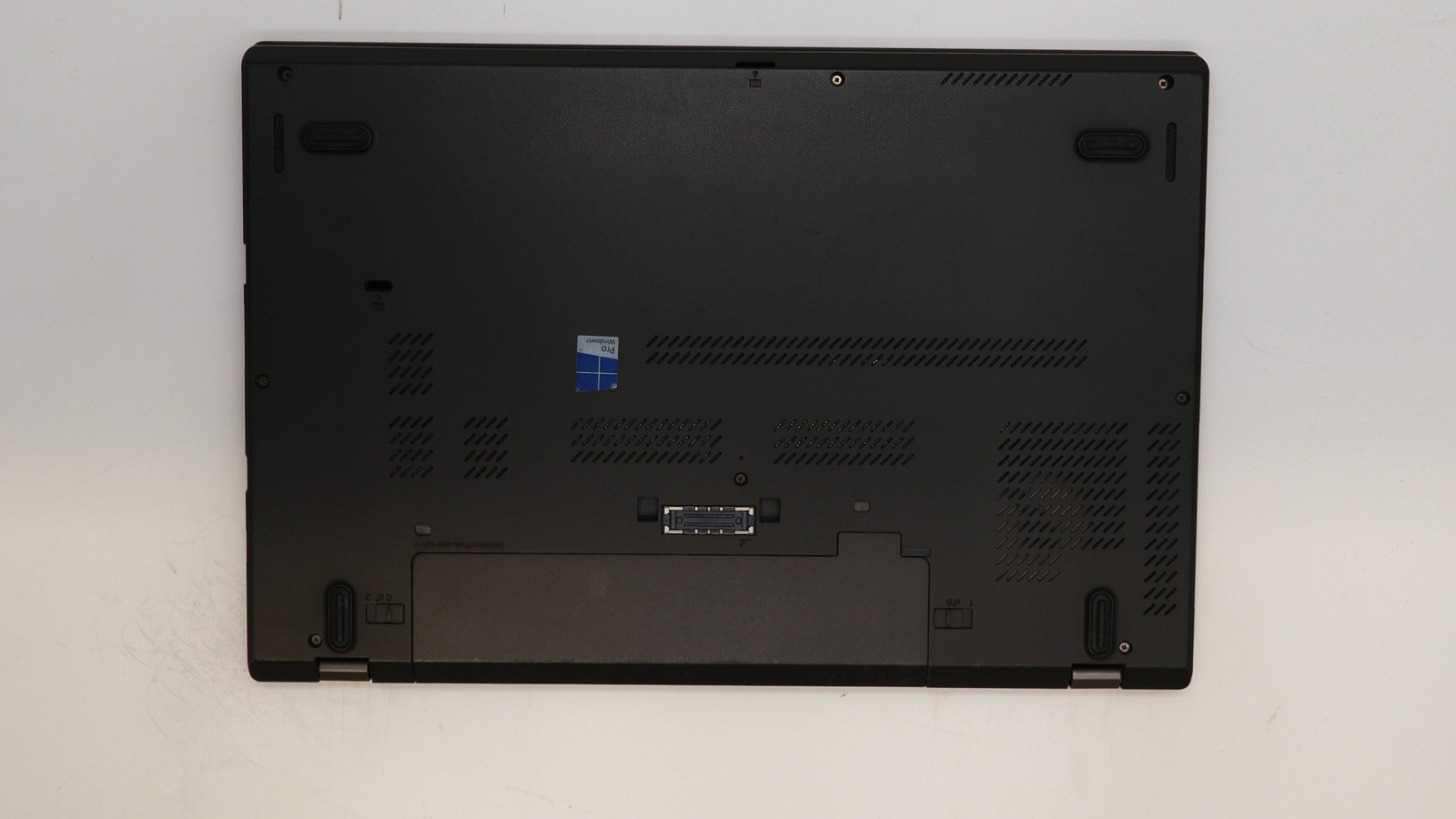 Lenovo ThinkPad T550 15″ i5-5200u 16GB 512GB – Fair READ DESC