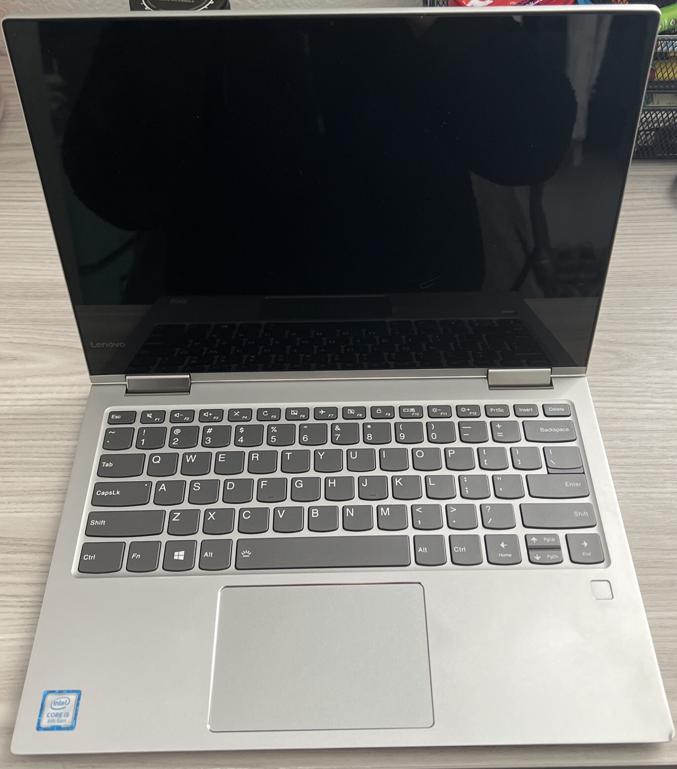 2 in 1 Lenovo yoga 730-13ikb laptop with rechargeable pen and charger included