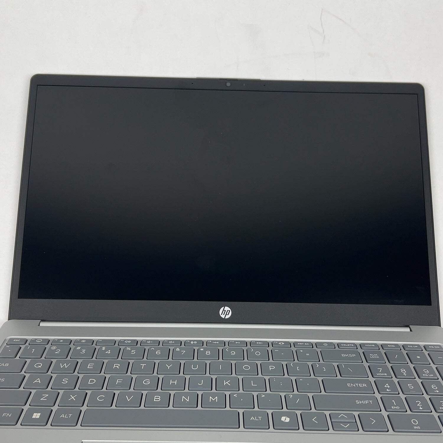 HP Laptop 15-FC0XXX 15.6″ Ryzen 3 7320U 2.4GHz 8GB RAM 256GB SSD