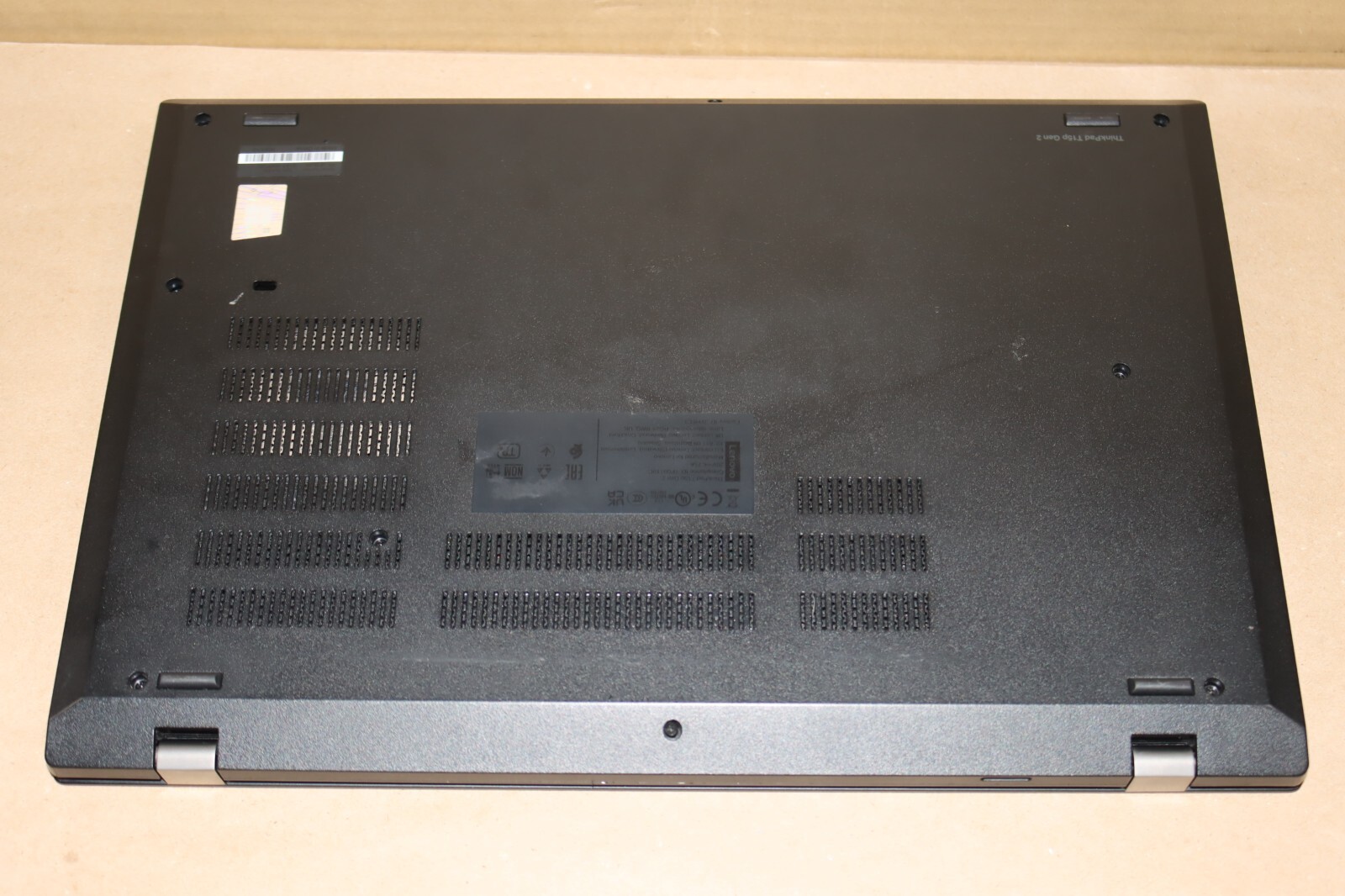 Lenovo ThinkPad T15p Gen 2 i7-11800H 2.3GHz 16GB 1 TB SSD NVIDIA GeForce GTX