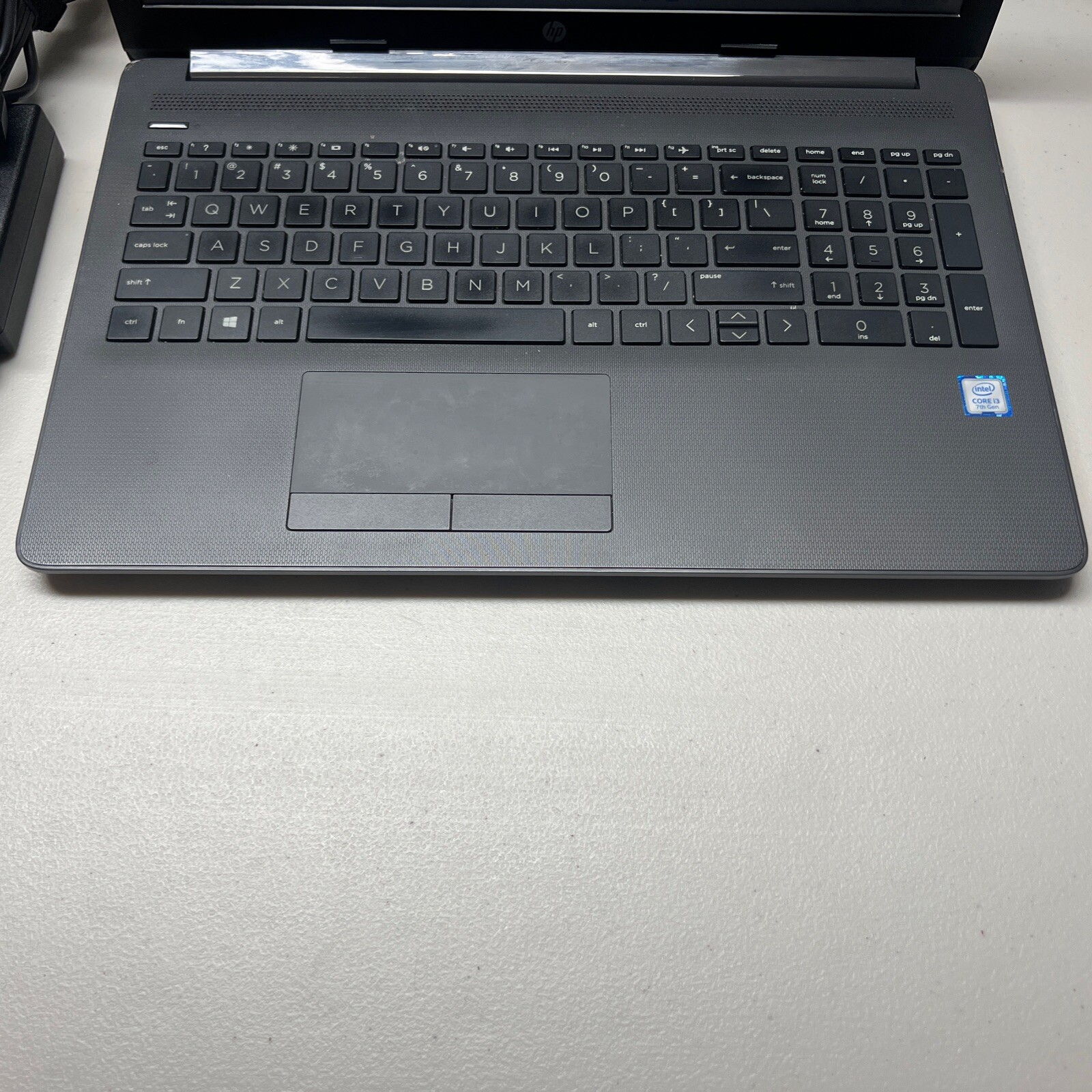 HP 250 G7 Notebook PC 15.6″ Intel Core i3-7020U @ 2.30GHz – 8GB DDR4 – 256GB SSD