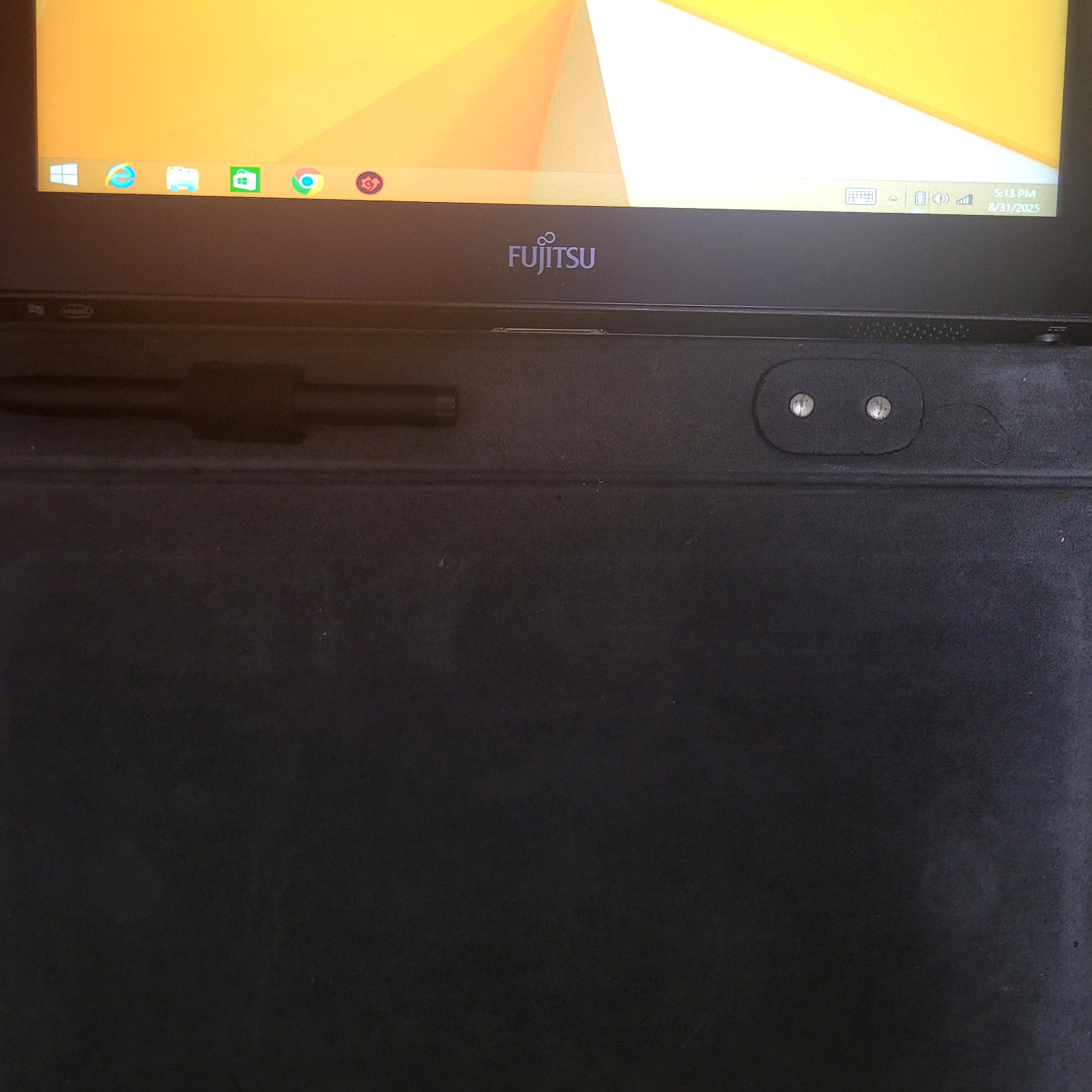 Fujitsu Stylistic Q550 PC Tablet Windows 8 Pro