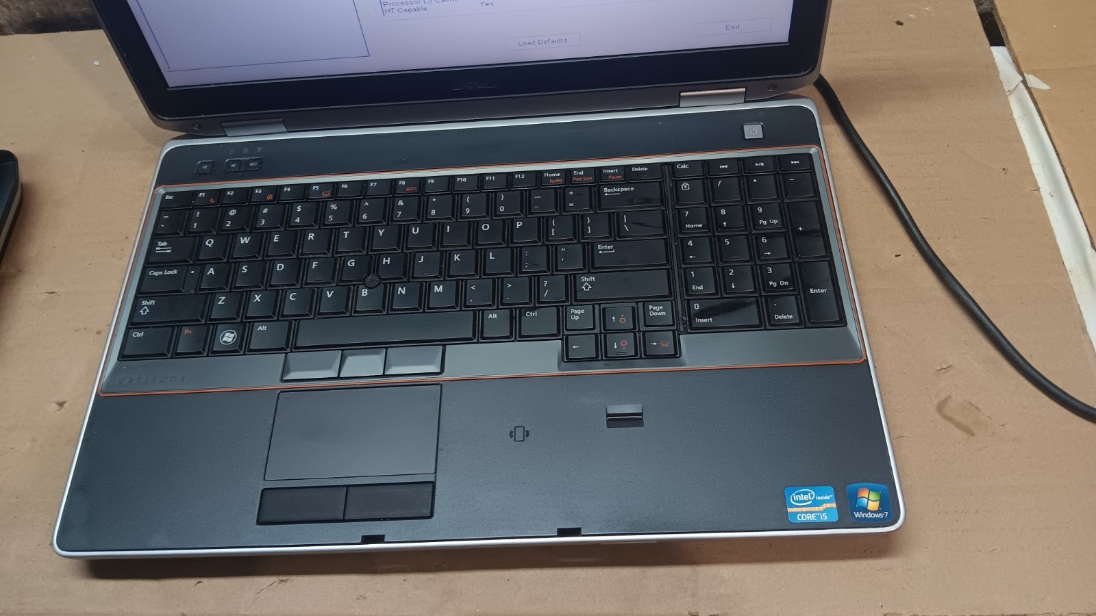 Lot of 6 Dell Latitude E6520 E5530 E5430 Laptops Core i5, i7 -15.6″ LCD screen