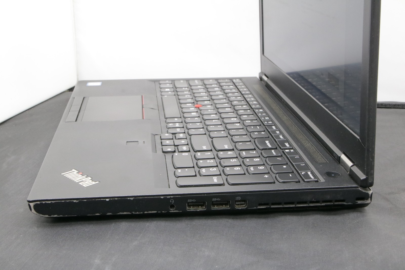 Lenovo ThinkPad P52 – i7-8850H – 16GB, 512GB, Windows 11 +Adapter