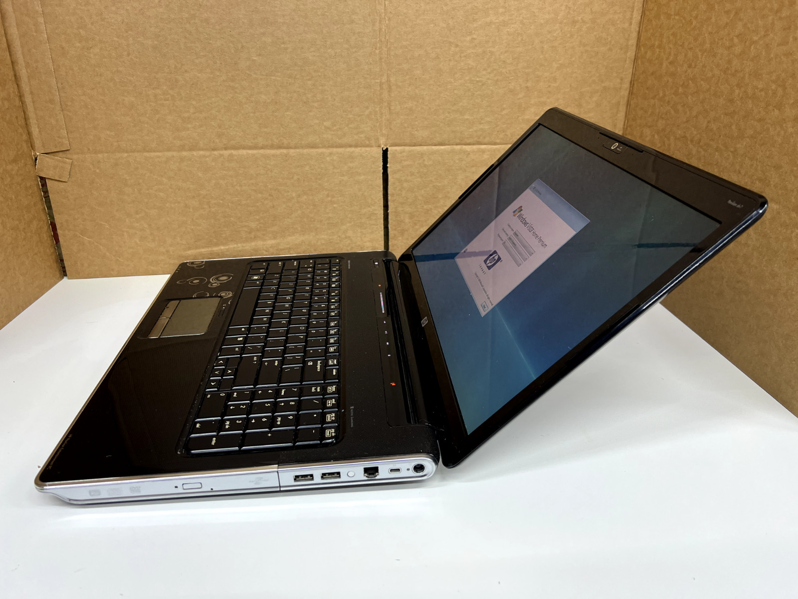 HP dv7-2112TX Laptop PC 1TB HDD 4GB Memory Intel Core 2 Duo Windows Vista