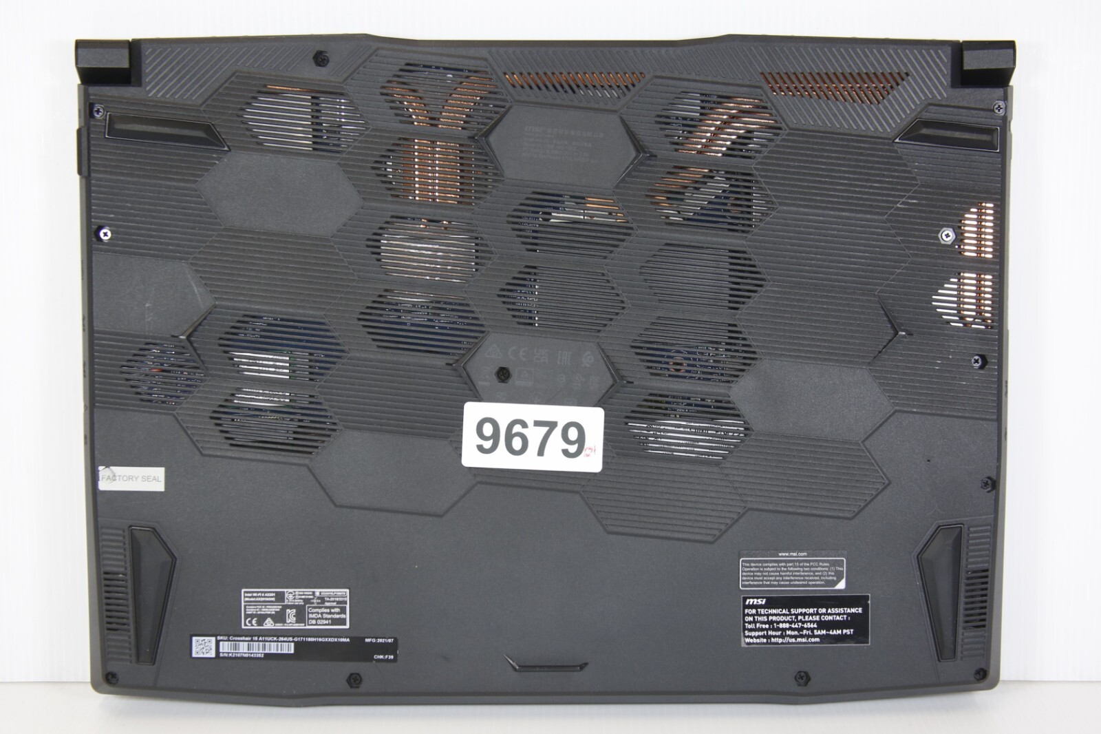 *CLEAN* – MSI CROSSHAIR 15 A11UCK-264US 15.6″ 144Hz Laptop Notebook i7 2.30GHz
