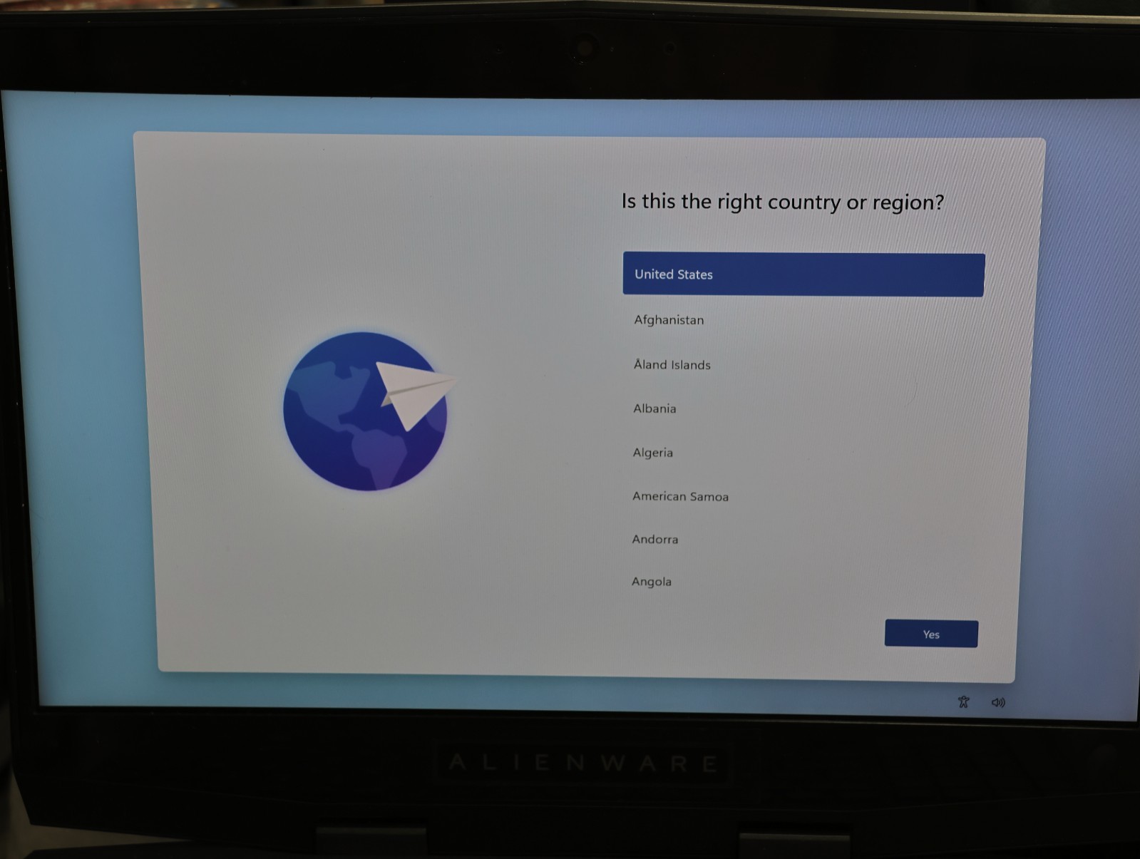 Alienware M15 rtx 2080 Max-Q i7-8750H 16G ram 240hz monitor 2x512GB Toshiba M.2