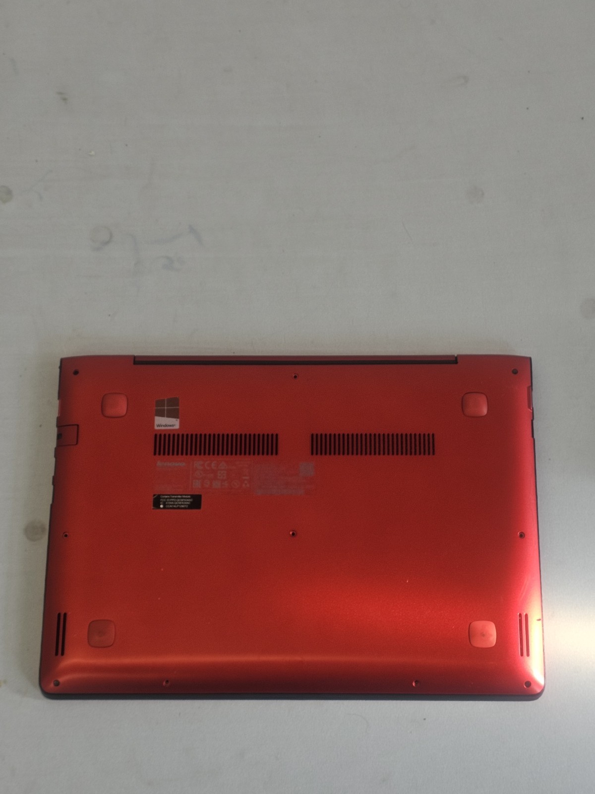 Lenovo V31-70 Laptop – Intel i5-5200u – 8GB RAM – 128GB SSD – Windows 10 – READ