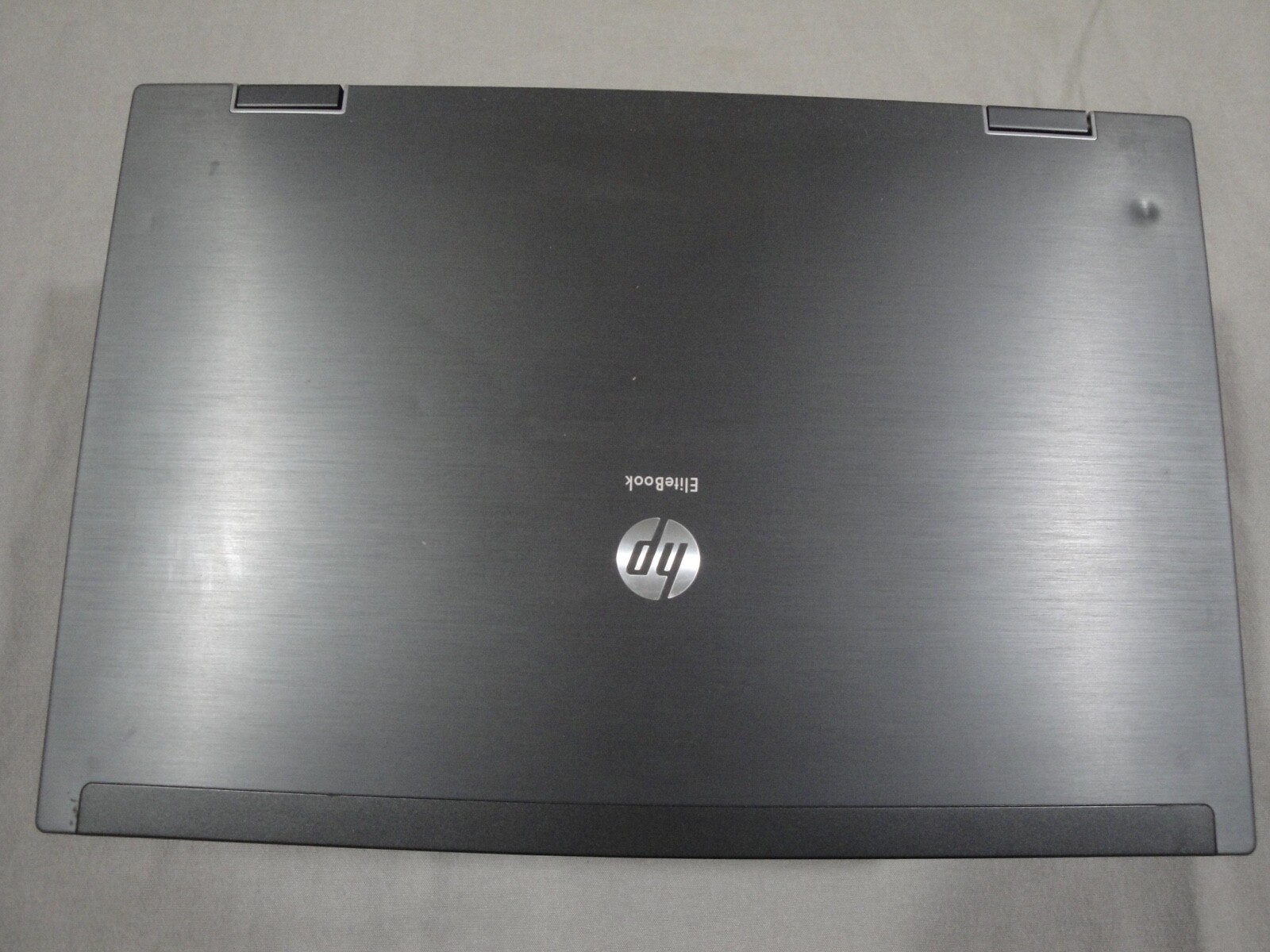 Lot of 5 HP EliteBook 8540W Core i7 Quad1.87 4GB Radeon M5800 DVD FHD.