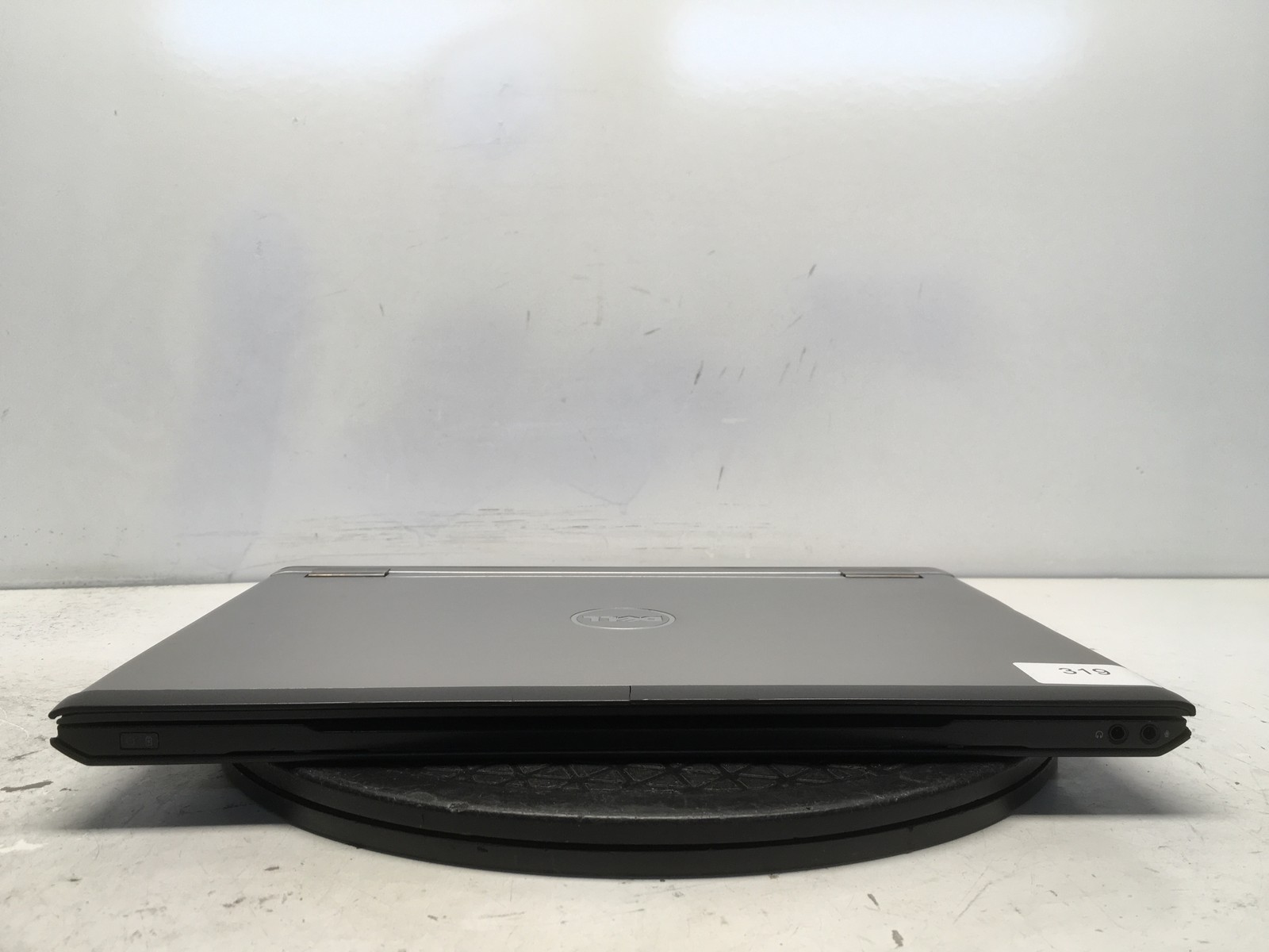 Dell Vostro V130 Intel i5-U470 1.33GHz 4 GB NO HDD No Batt