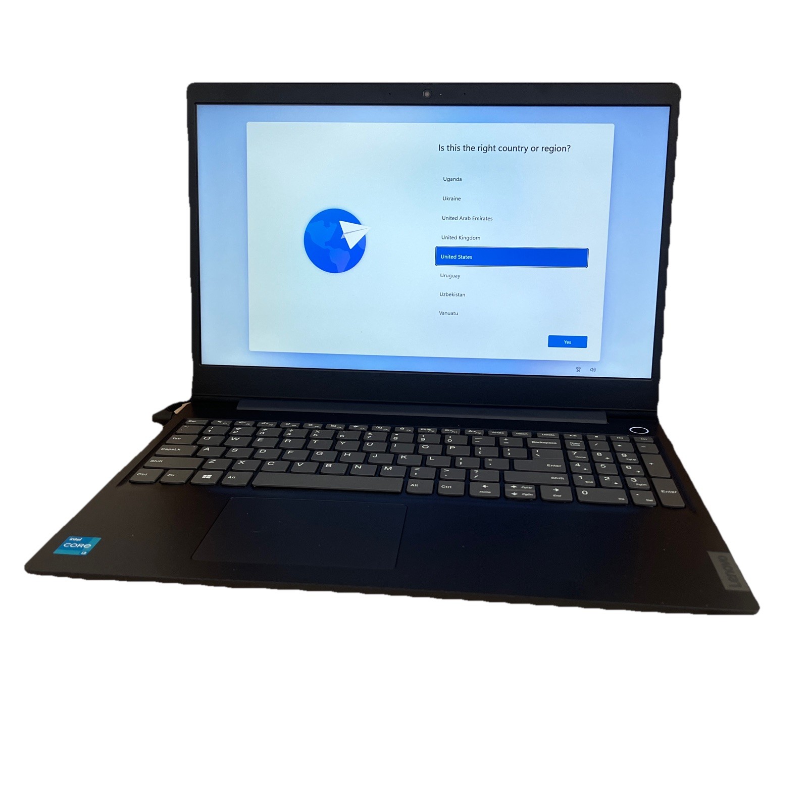 Lenovo IdeaPad 3i 15.6” (128GB SSD Intel Core i3-1115G4 3GHz 4GB RAM) Laptop –