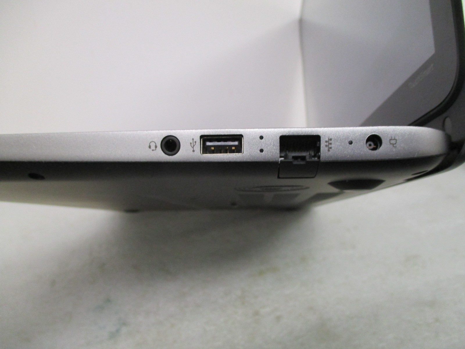 HP Envy TS m6 Sleekbook i5-4200U 1.60GHz 8GB RAM WINDOWS 11 RARE UNIT!!!