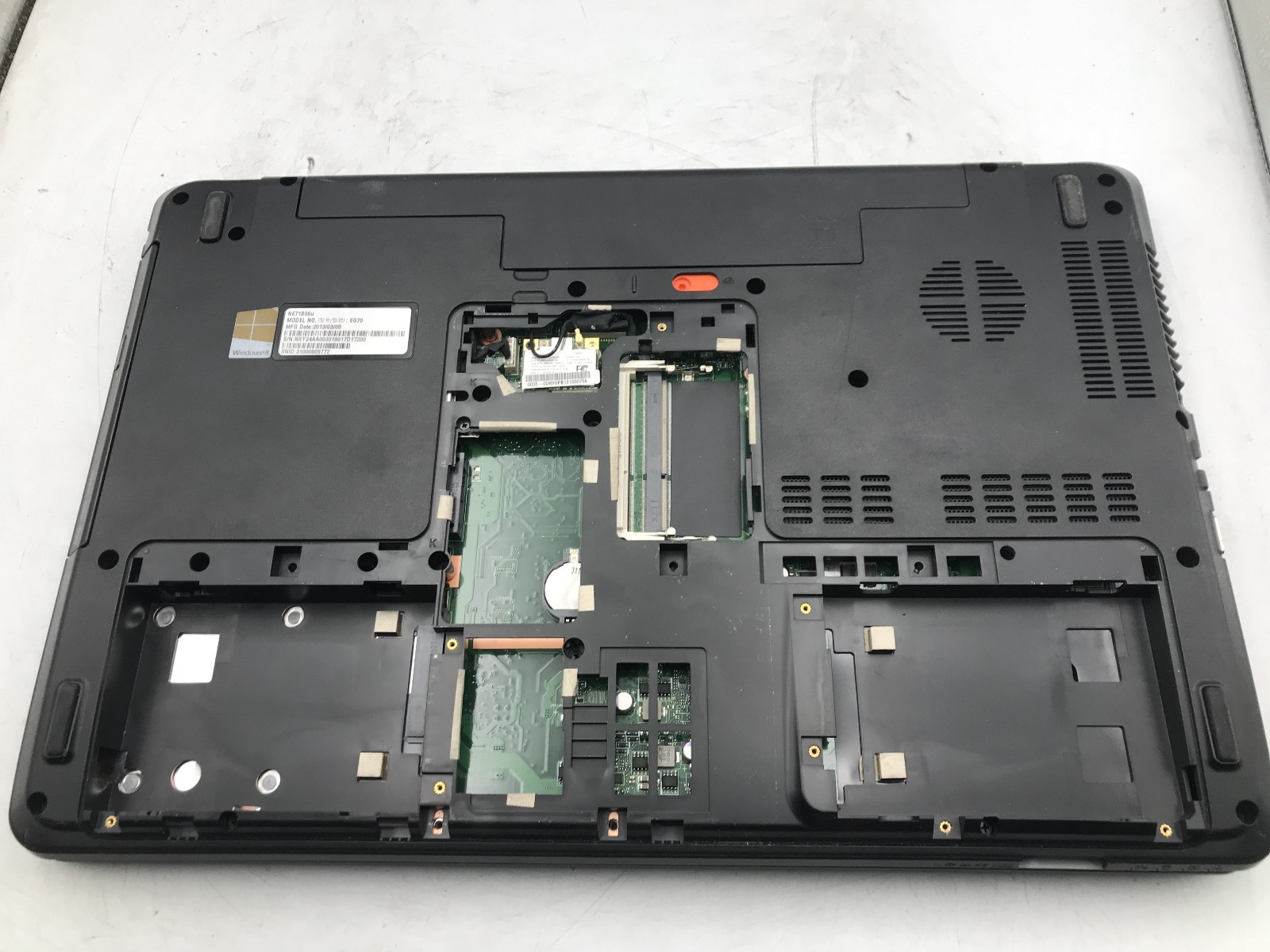 GATEWAY NE71B06U – FOR PARTS/NO BOOT – AMD E1-1200 – NO RAM – READ DESCRIP – BB!