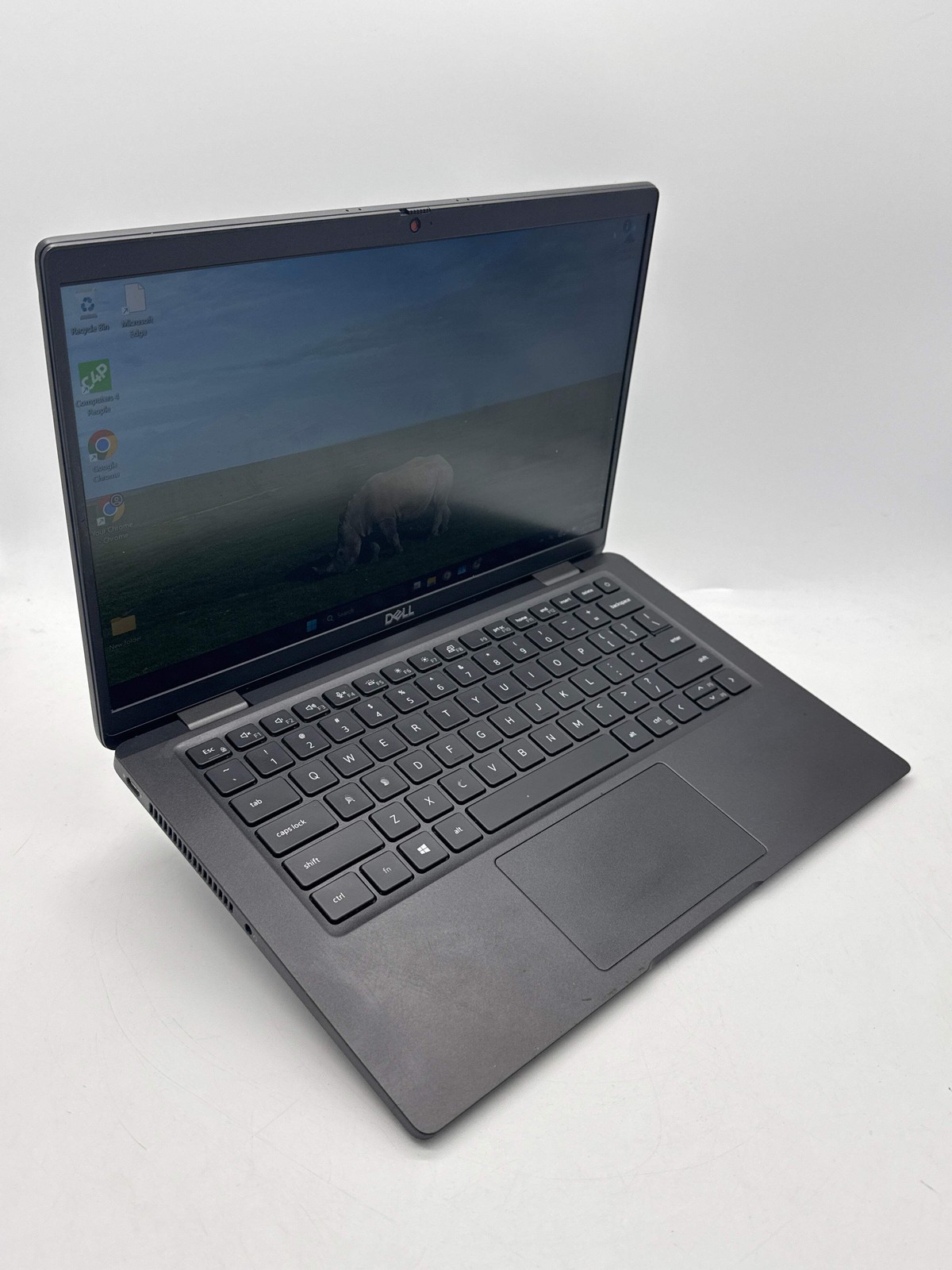 Dell Latitude 7320 13.3″ Core i7-1185G7 16GB RAM 256GB SSD Black For Parts