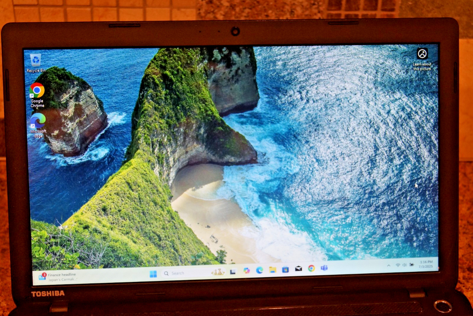 Activated Latest 25H2 WIN 11PRO Toshiba C55-A5245@2.40GHz,12GB RAM,500GB HDD