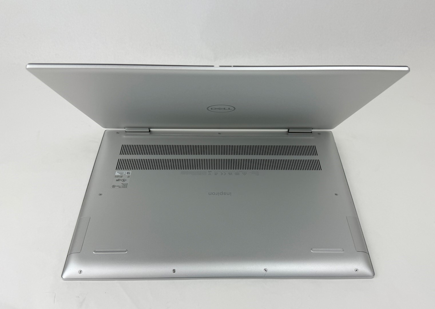 Dell Inspiron 16 Plus 7630 16″ FHD+ Touch i7-1360P 16GB 256GB SSD W11H 2in1