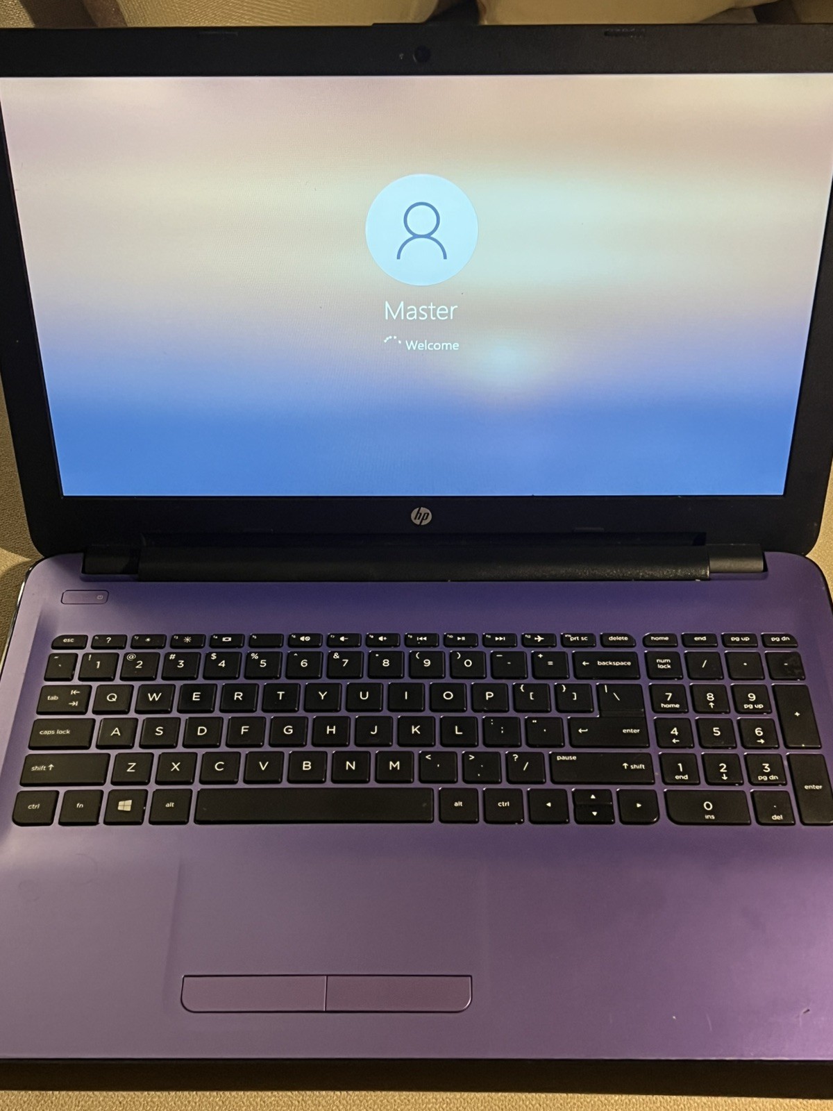 HP Notebook 15-AY021DS Pentium N3710 1.6GHz 15.6″ Laptop 8GB DVD, New Batt, 1 TB
