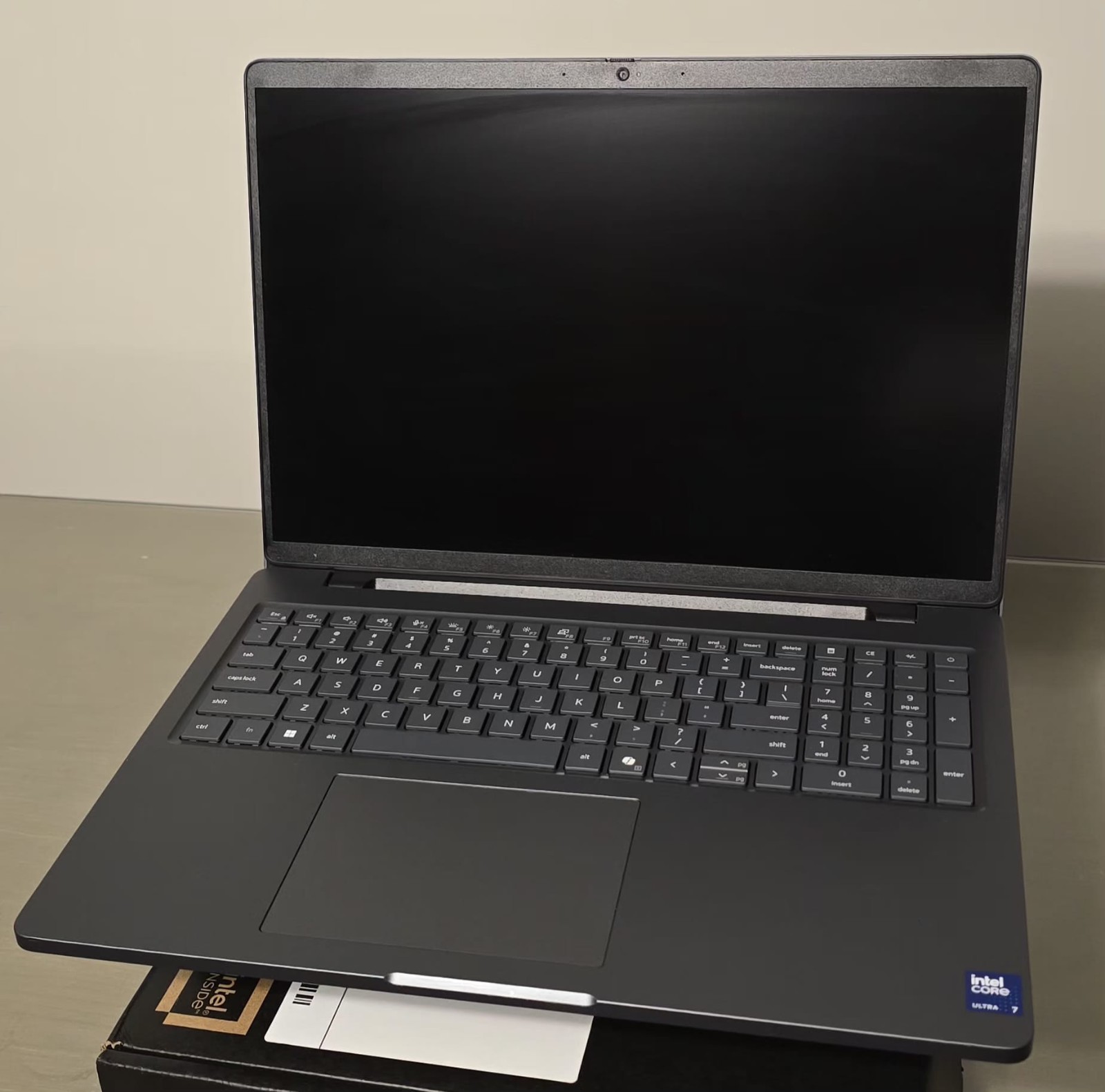 Dell Pro Max 16 MC16250 Ultra 7 265H 2.20 GHz 16GB 500GB 16″