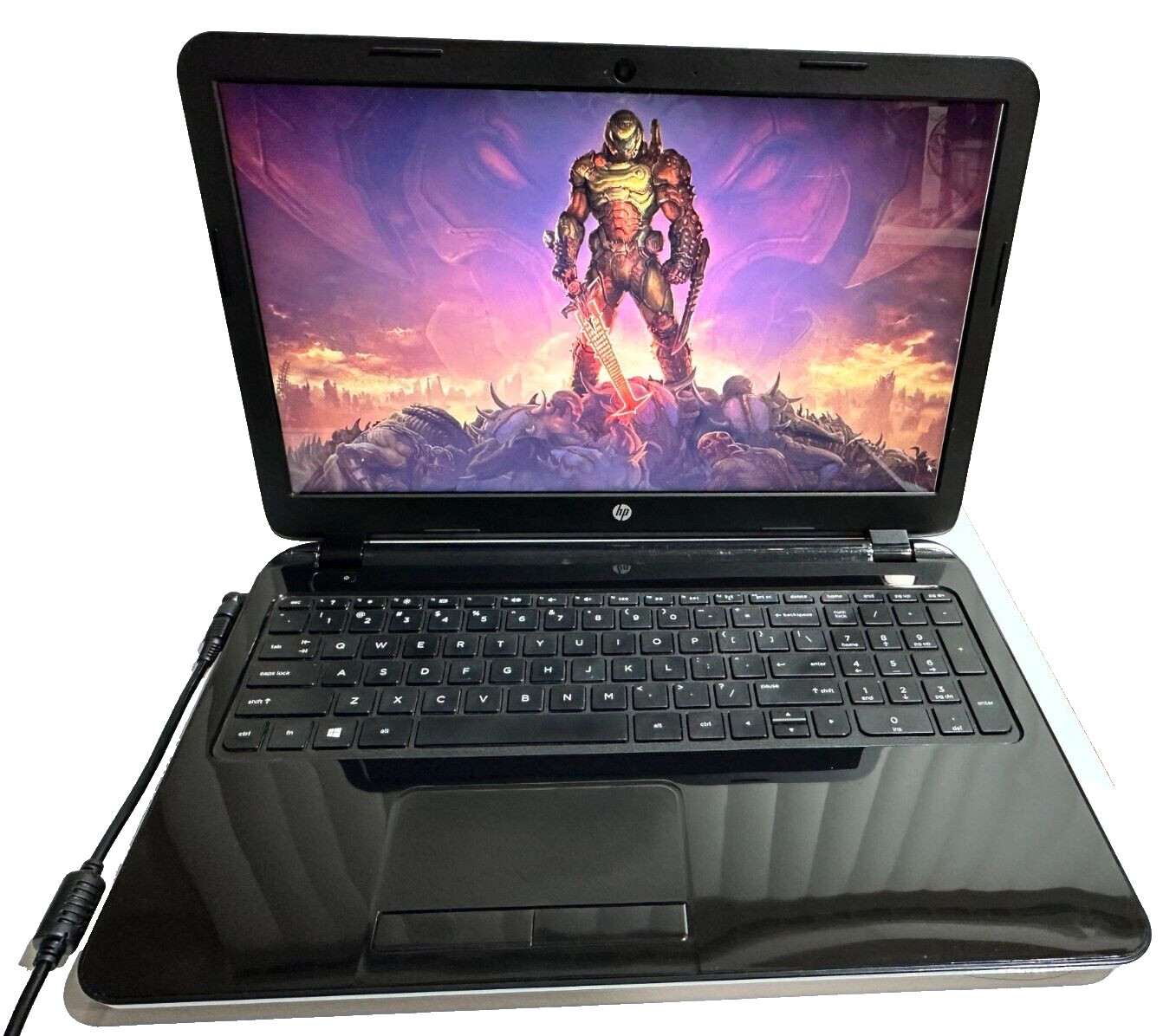 HP 15 Laptop | A6-5600 Quad Core w/Radeon | 8G | 256G SSD | Win10Pro | Nice