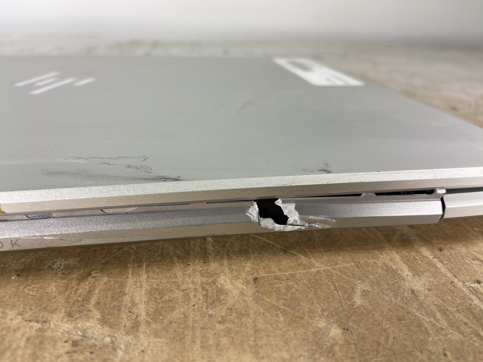 HP ELITEBOOK 840 G8 i5-1145G7 @ 2.60GHz, 4GB RAM, NO HDD/OS