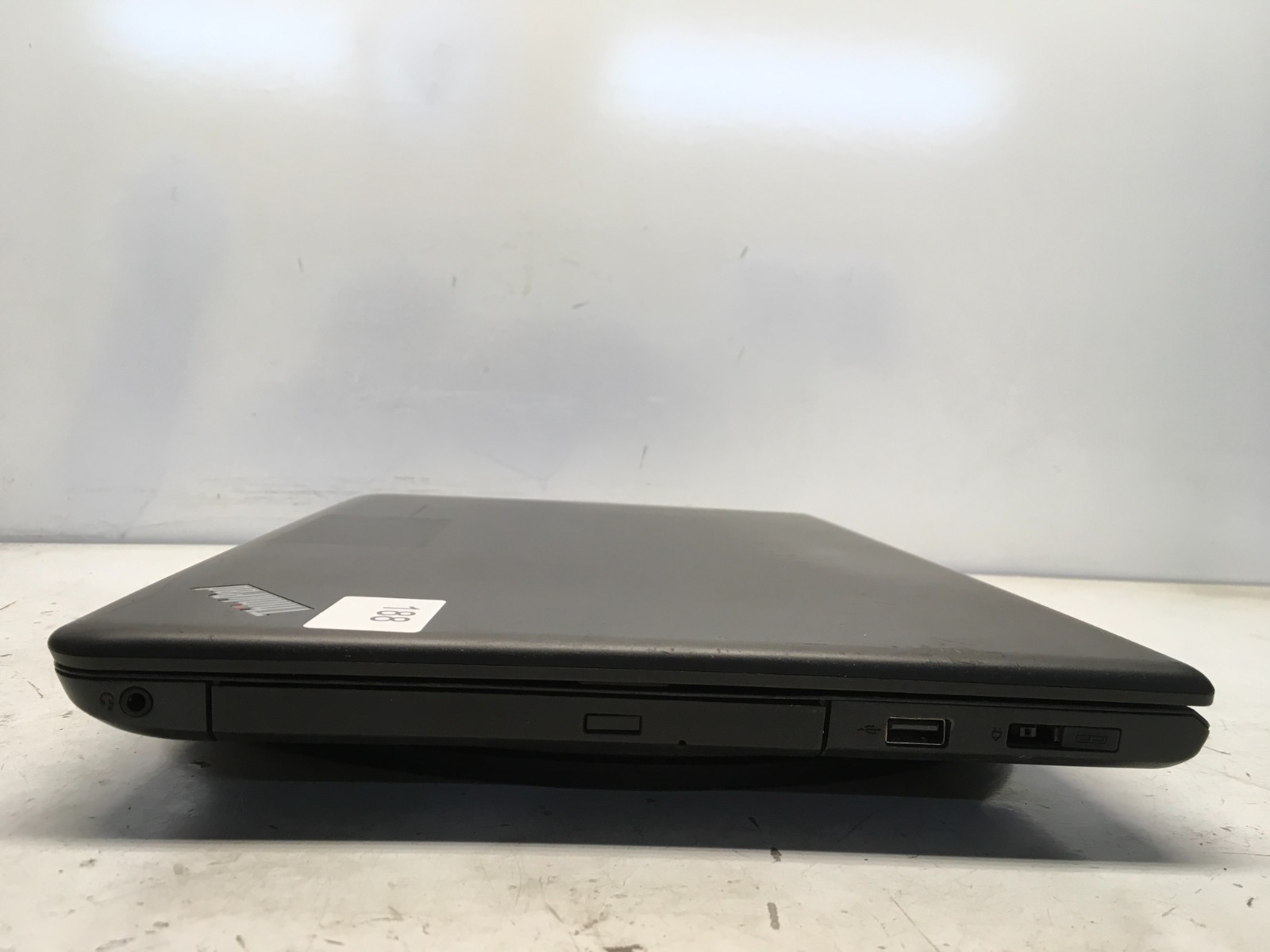 Lenovo ThinkPad E550 Intel i3-5005U 2GHz 8 GB NO HDD