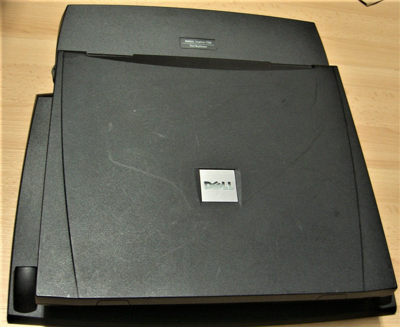 Old Dell Inspiron 7500 Laptop w/CPU/HD/Rams & Dock for collector (Working As Is)