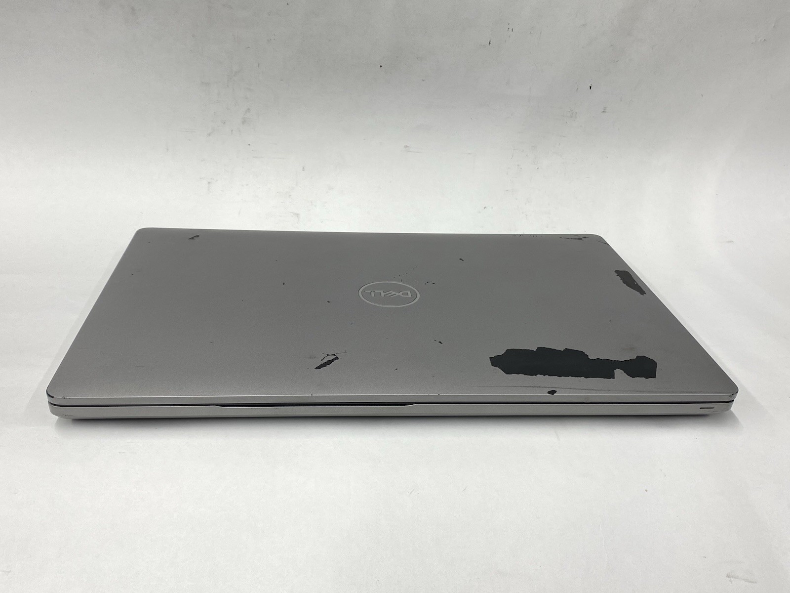 Dell Precision 3551 – Grade C – FHD – i7-10850H – 16GB – 256SSD – W11P