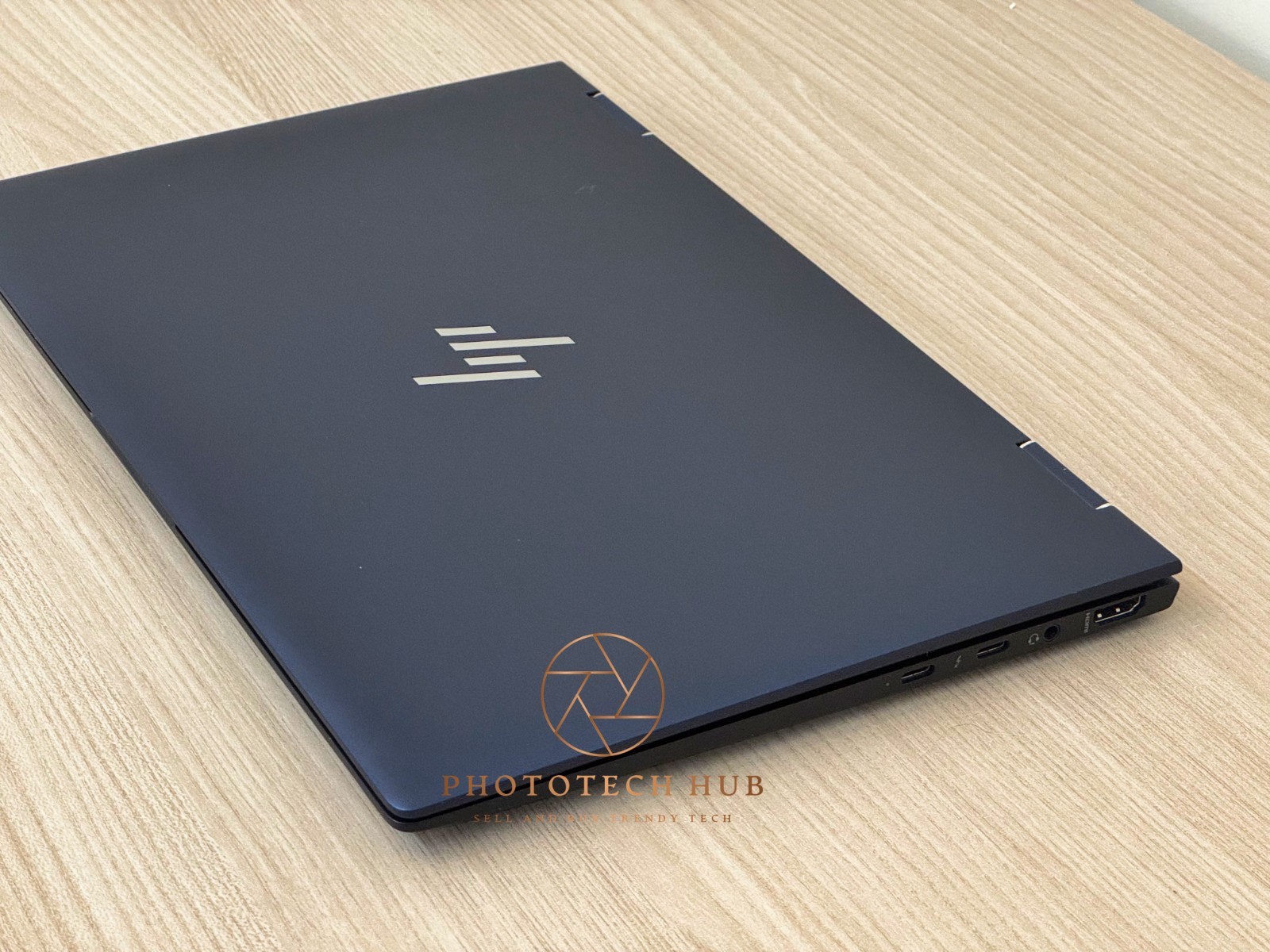HP Elite Dragonfly Max 13.3″ Touch i7-1165G7 2.80GHz/16GB/1TB NVMe