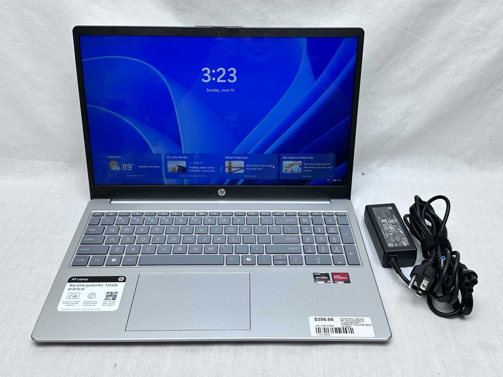 HP Laptop 15-fc0xxx 15.6” Ryzen 5 7520U 16GB Win 11 Home Silver Touchscreen