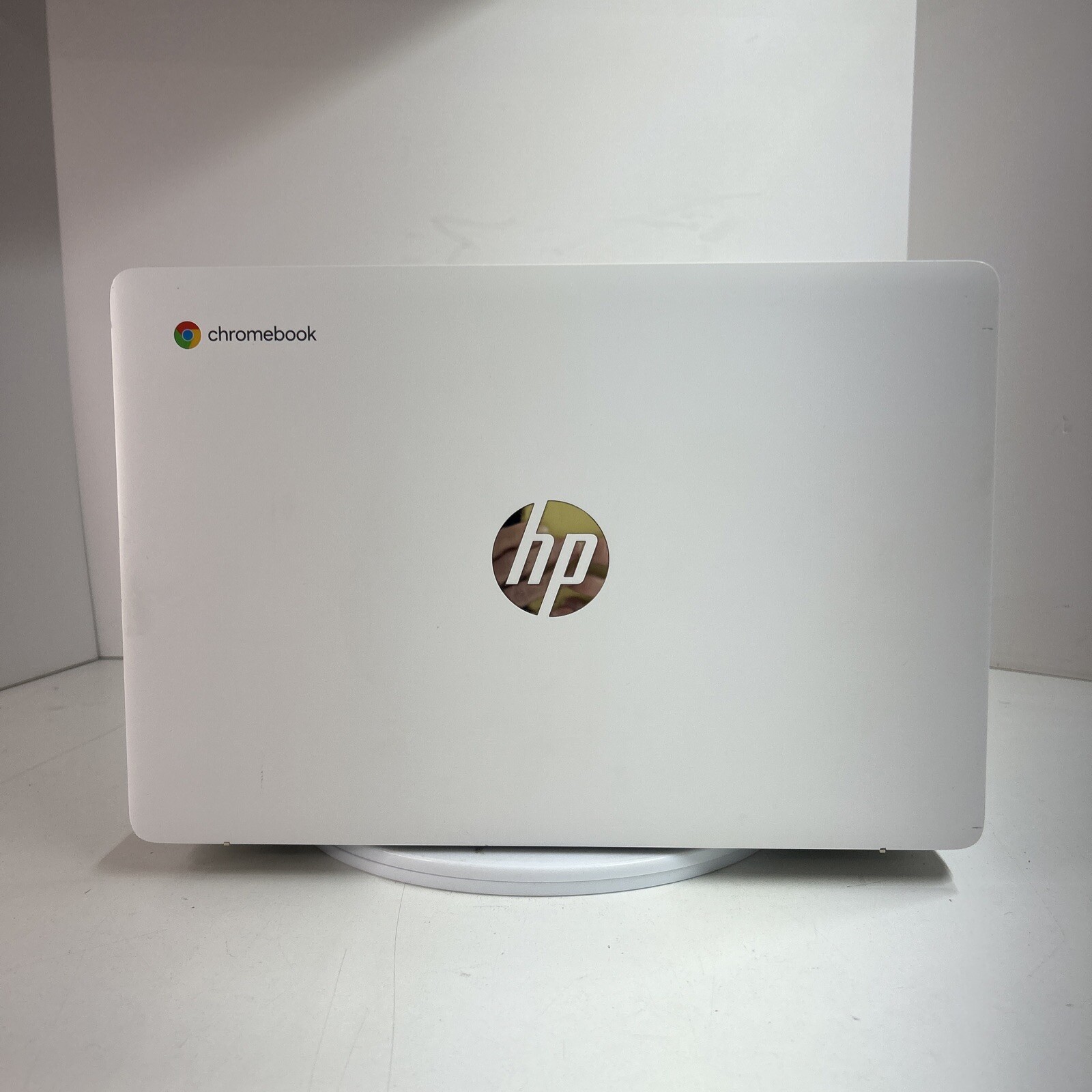HP Chromebook 14″ Intel Pentium N5030 4GB RAM 64GB eMMC Chrome OS 14A-NA0022OD
