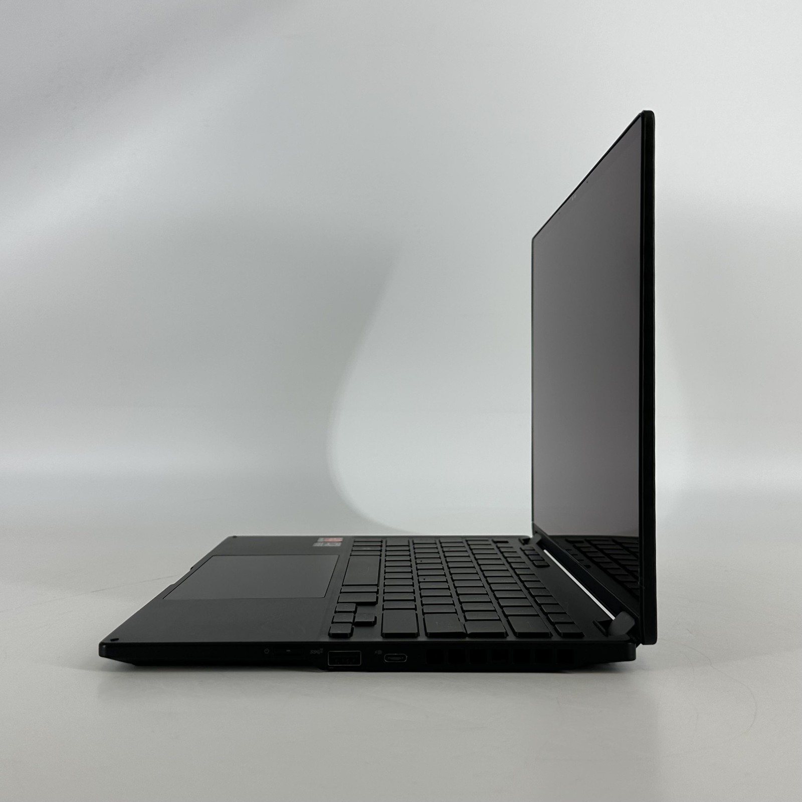 Asus ROG Flow X13 GV302 13 120Hz FHD+ TOUCH 4.GHz Ryzen 9 7940HS 16GB 512GB READ