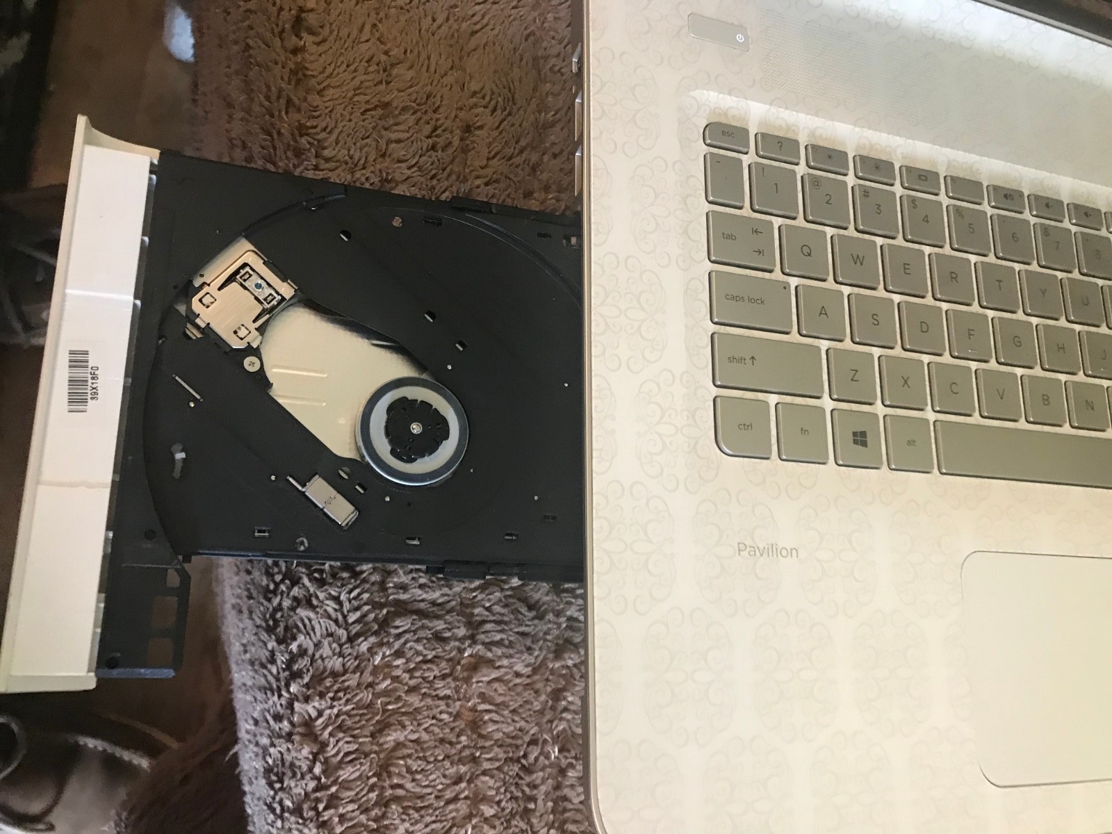 HP Laptop Compute 17.3- AMD-A-10-4-core-16GB RAM- 1TB SSD AMD Radeon R6 -Gold