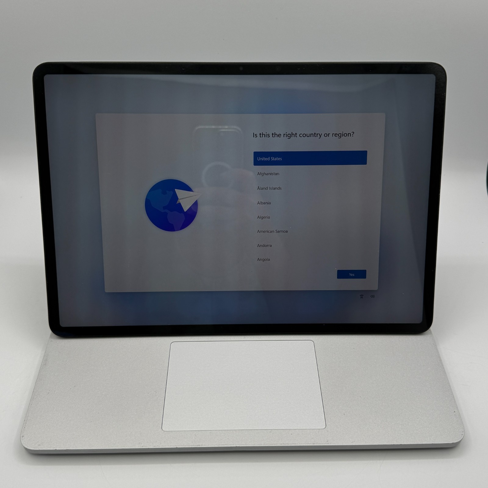 Microsoft Surface Laptop Studio 1964 14.4″ i7-11370H RTX A2000 32GB RAM 512GB