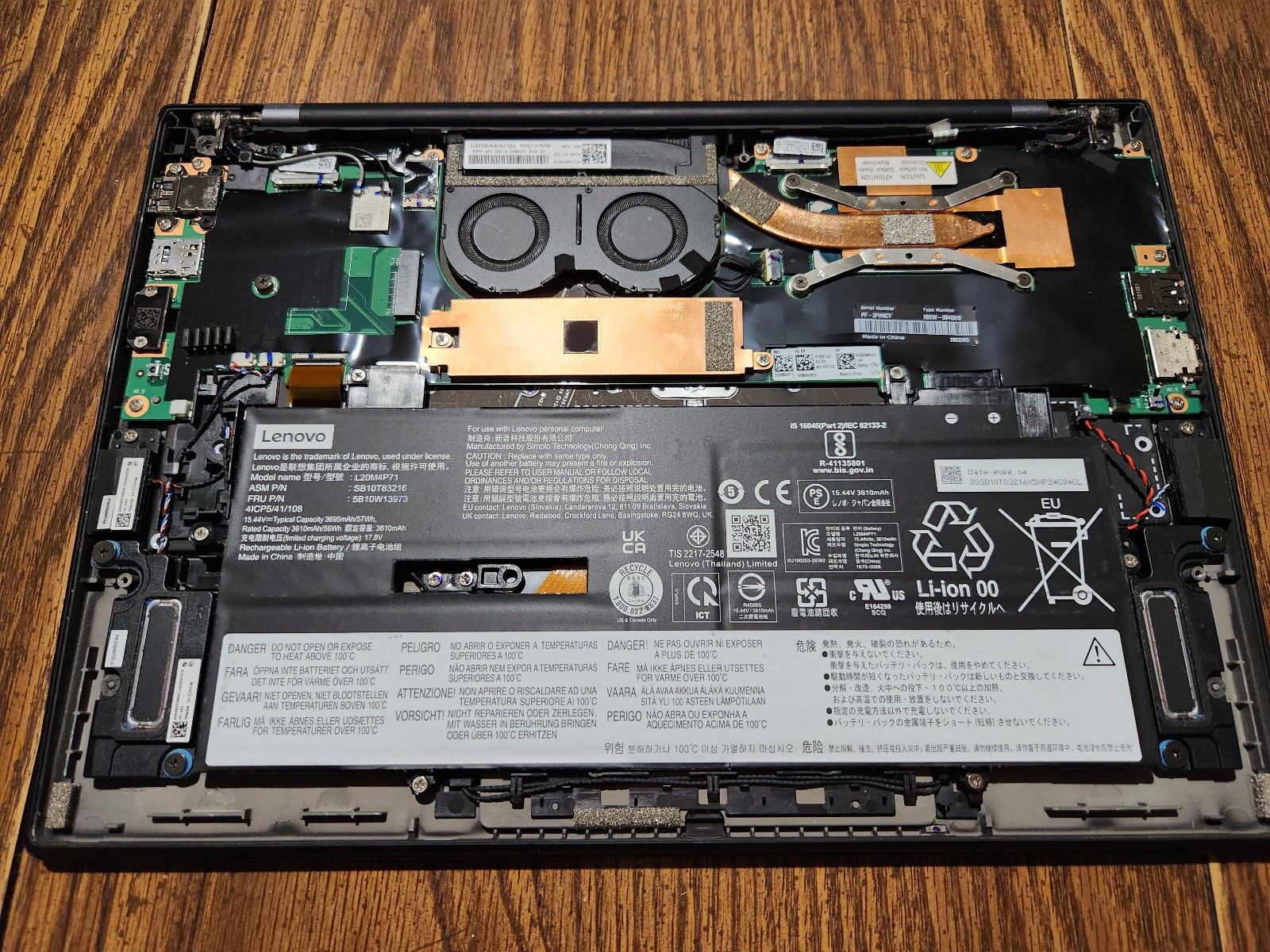 Lenovo X1 Carbon Gen 9th Gen i5 4.80GHz 16GB Black Laptop for Parts or Repair