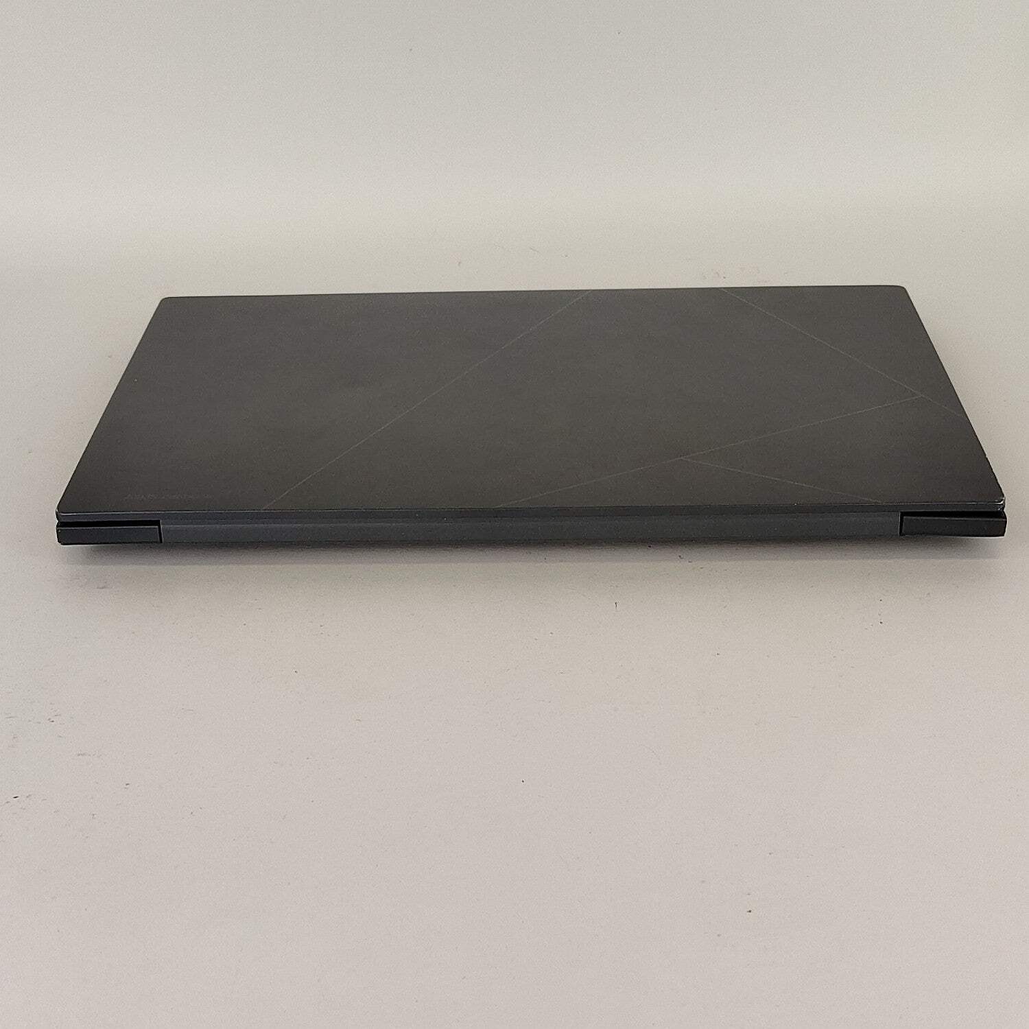 Asus Zenbook 14X Q420V 14.5″ i7-13700H 2.4GHz 16GB RAM 512GB SSD
