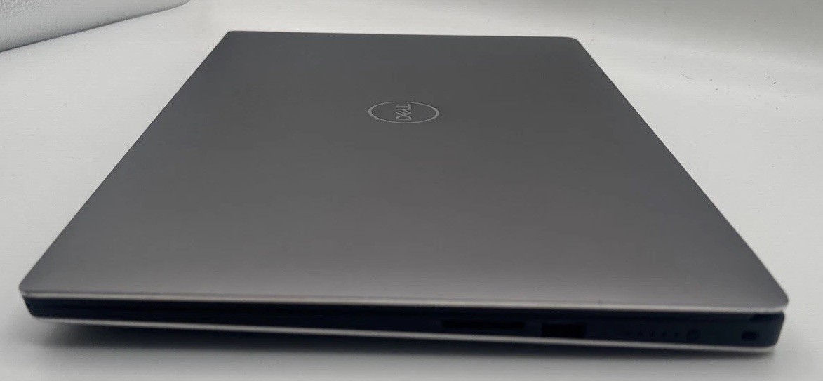 Dell Precision 5540 15.6” FHD i9-9980HK 32GB RAM 1TB SSD Win 11 Pro
