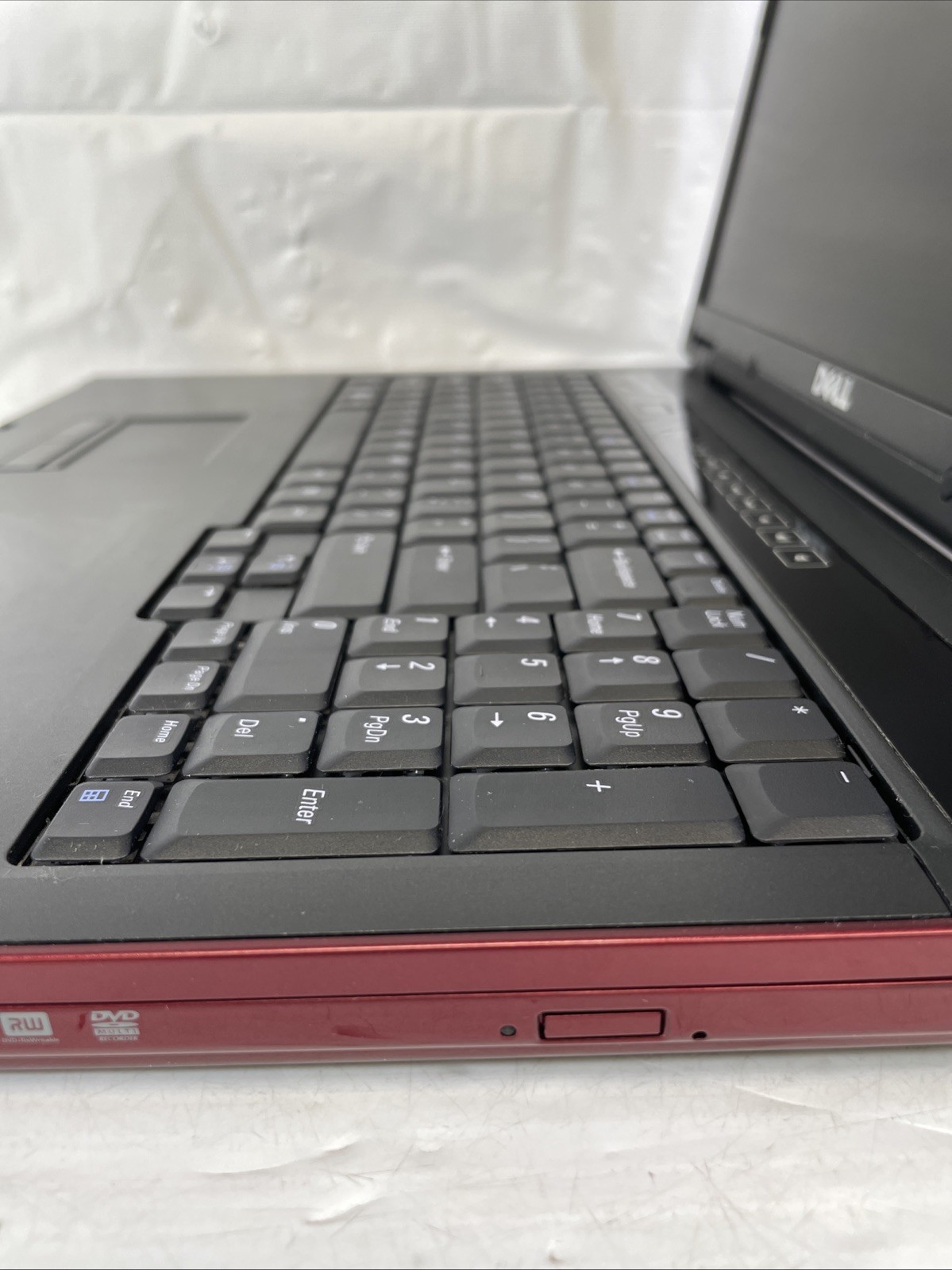 Dell Vostro 1720 17.1″ Vintage Laptop Core 2 Duo 2.1GHz 4GB RAM 250GB HDD Win10