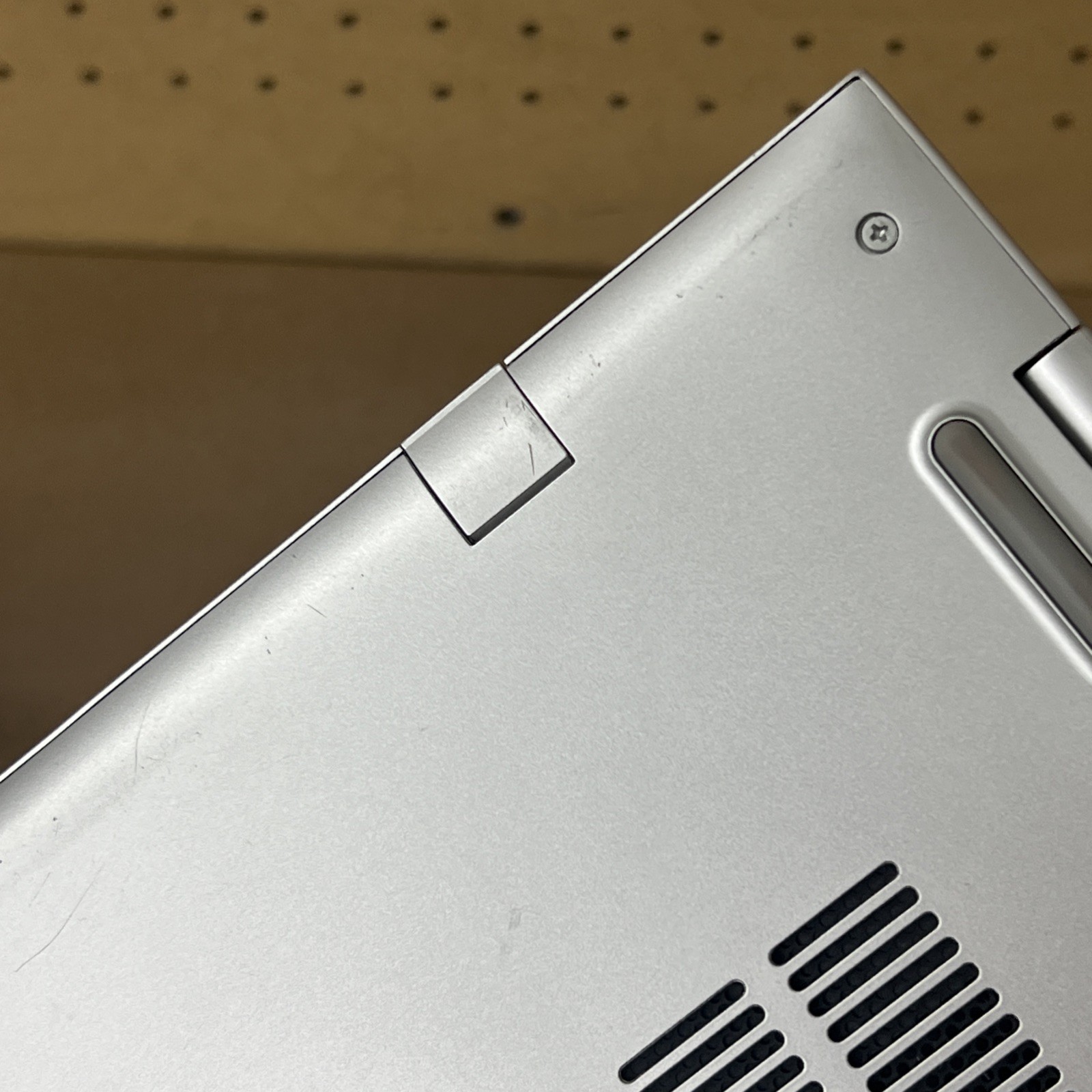 HP ProBook 445 G6 AMD Ryzen 7 Pro 2700U 16GB Ram – Fair *No SSD/Os, Low Batt*