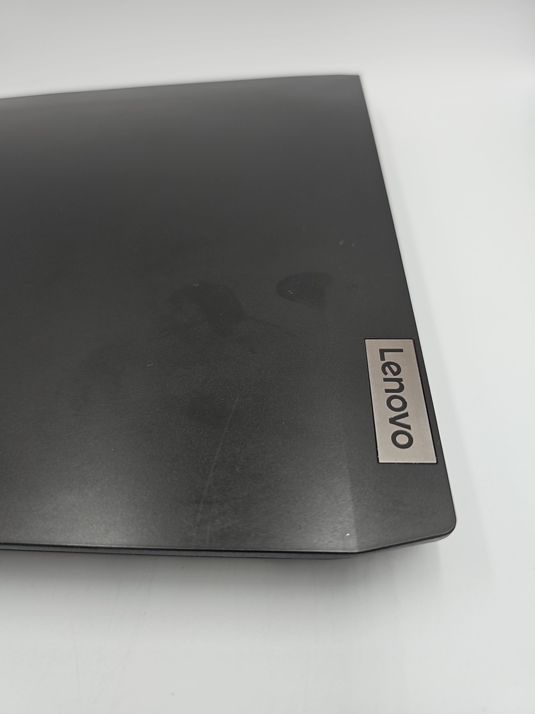 Lenovo Ideapad Gaming 3 (15ACH6) Ryzen 5 5600H 8GB, 256GB SSD, RTX 3050 Ti