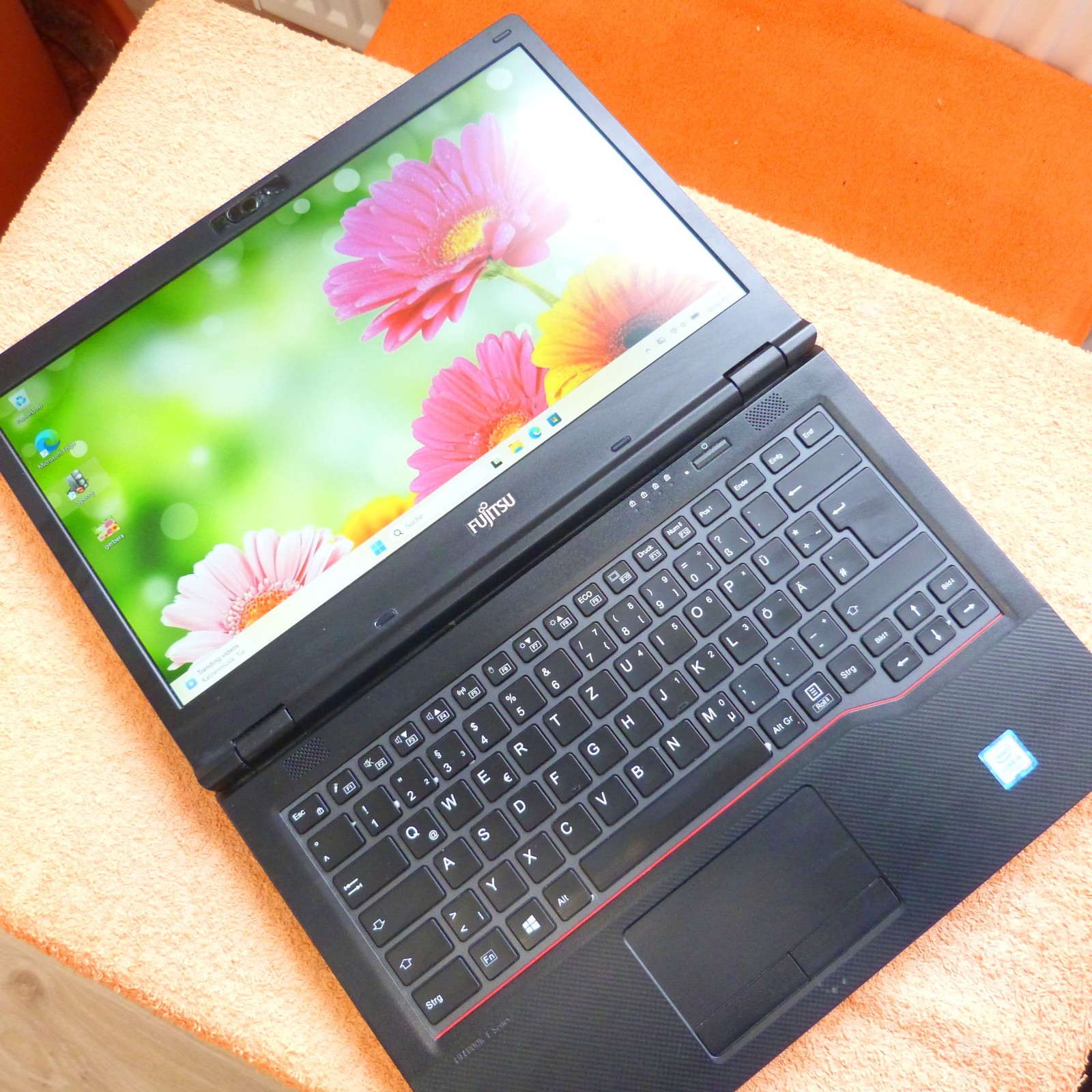 Fujitsu E548 14″ FHD AntiGlare l 8GB RAM NEW l SSD Windows 11 PRO HDMI USBC