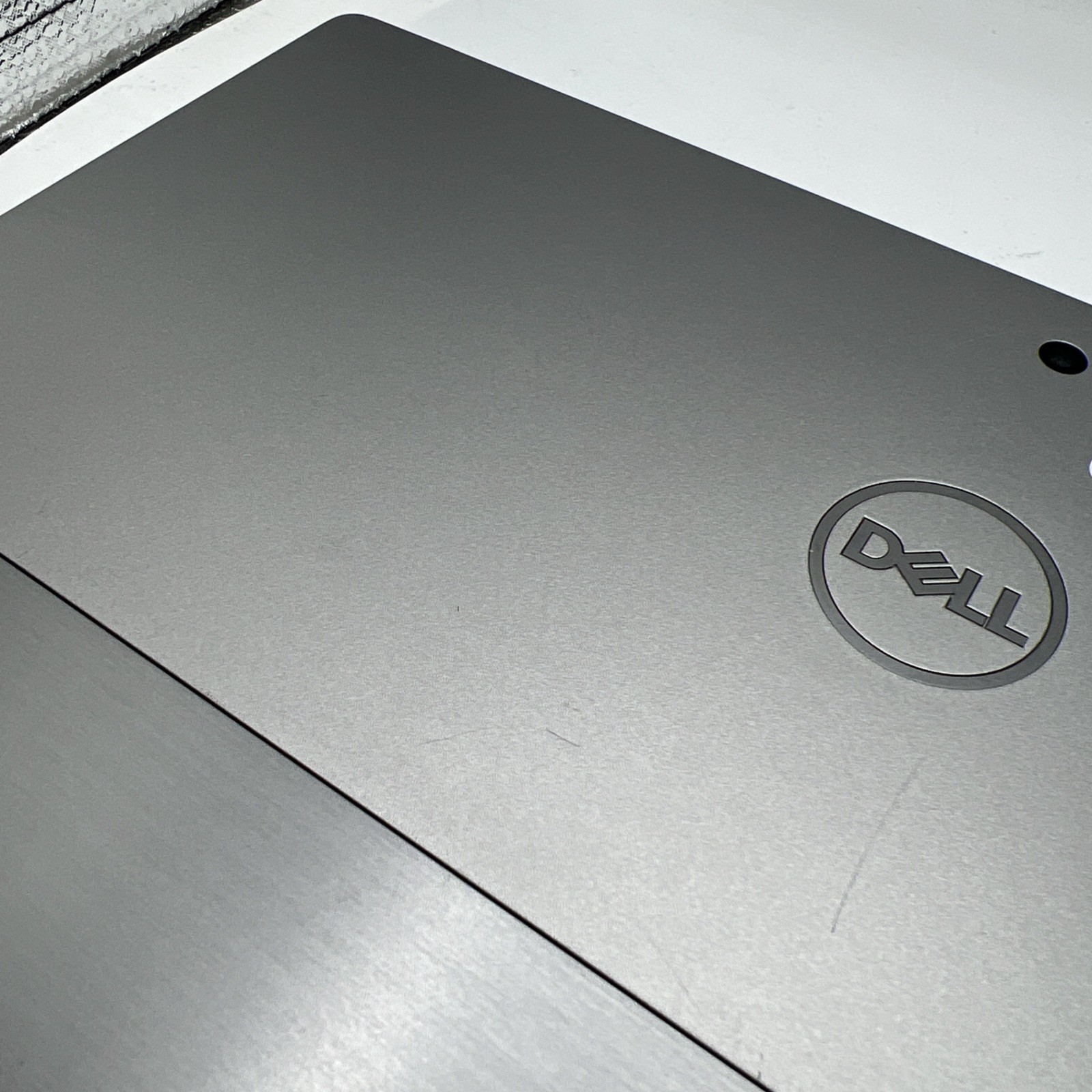 Dell Latitude 7320 Detachable Laptop i5-1140G7 @ 1.10GHZ 8GB RAM 256 SSD