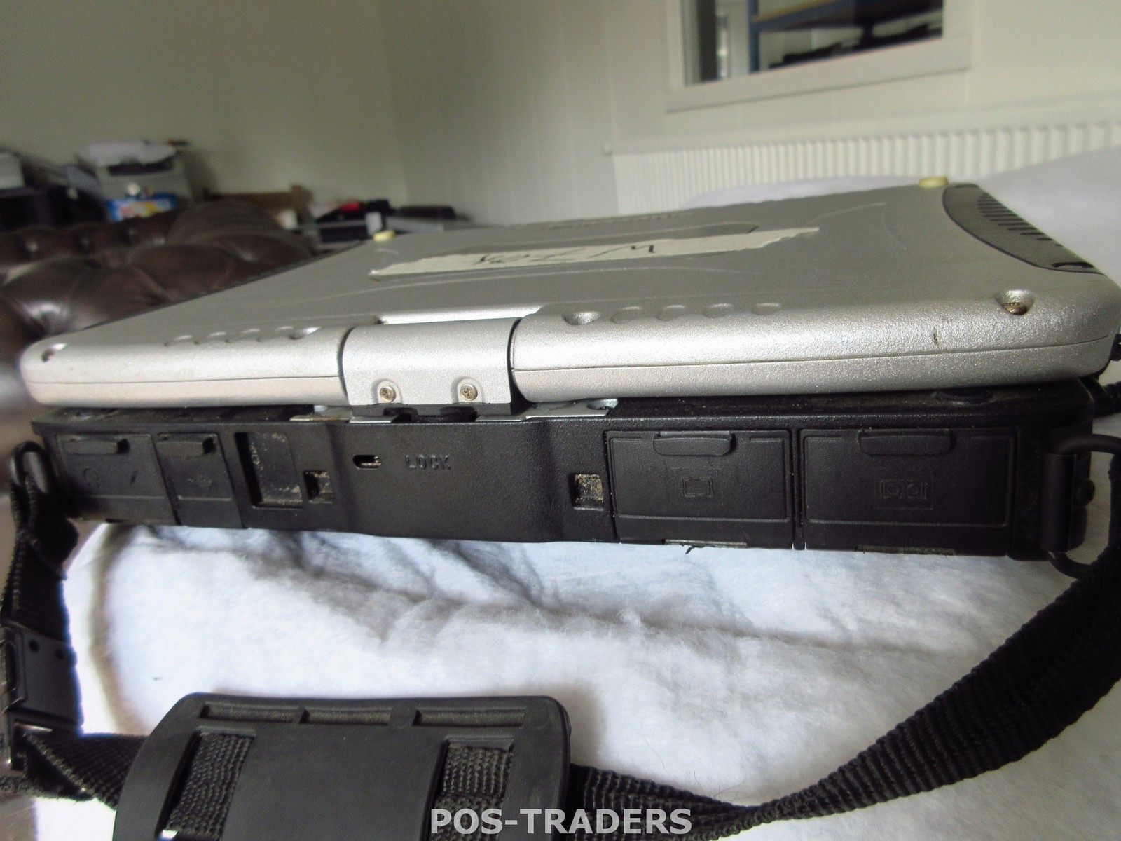 Panasonic CF-19 MK4 Win7 Toughbook I5 1.2Ghz 4GB DDR3 500GB HDD GPRS 10.1″ Touch