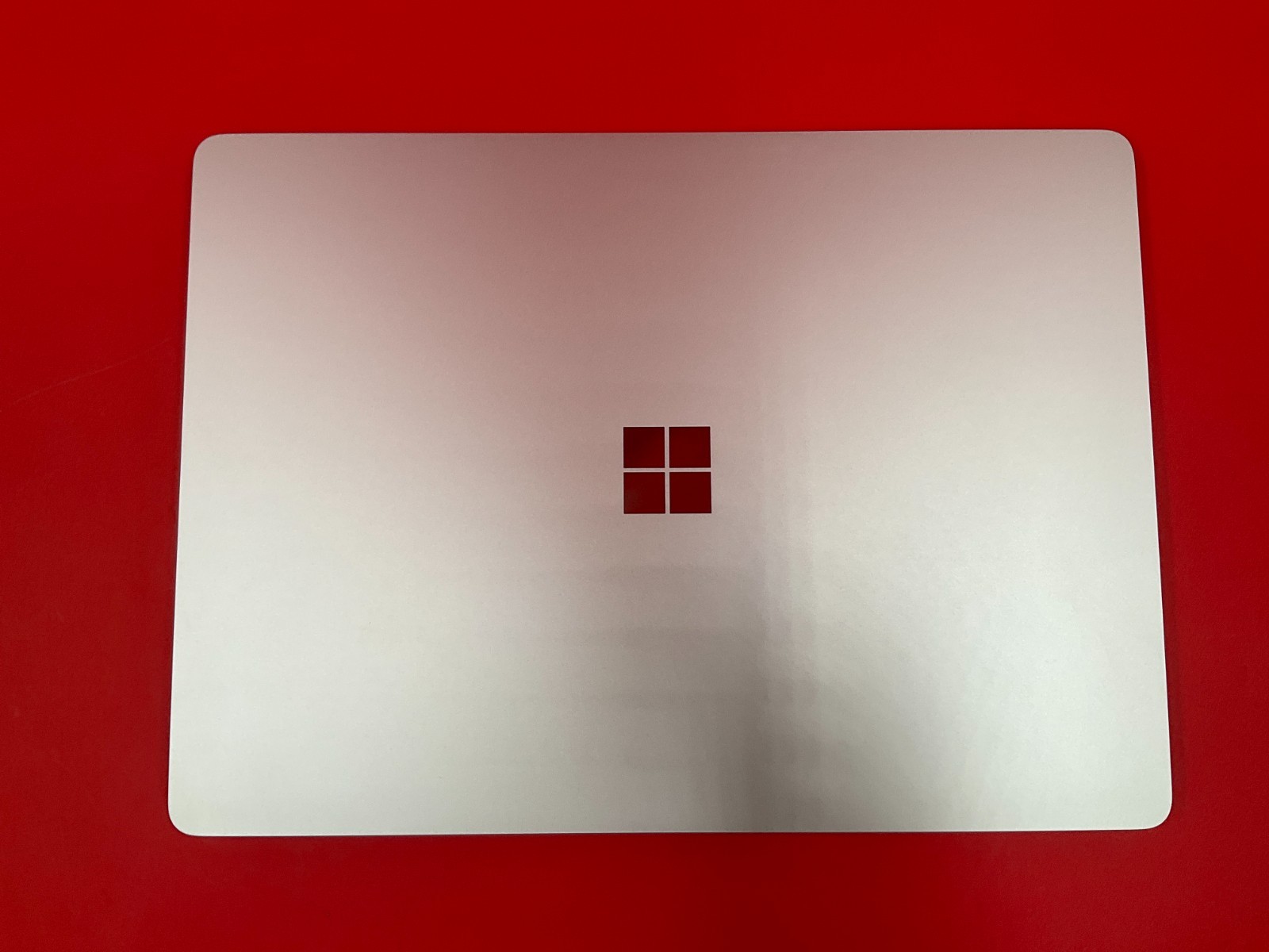 Microsoft Surface Laptop 7 SD-XE12 16GB 256GB WiFi7 15T W11P platinum ZHP-00001