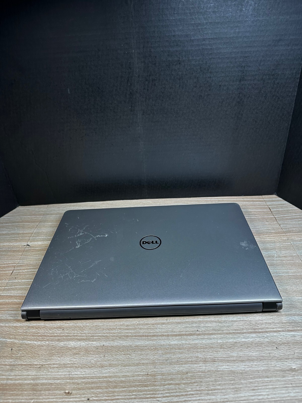 Dell Inspiron 15 5555 15.6″ A8-7410 2.2GHz 4GB RAM (P51F002) FOR PARTS