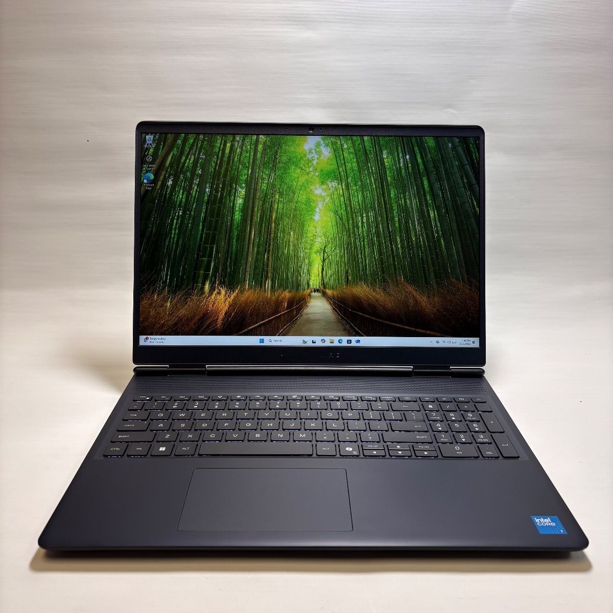 Alienware 16 Aurora AC16250 Laptop, 16″ FHD, Core 7 240H, 16GB, 1TB, RTX 5050